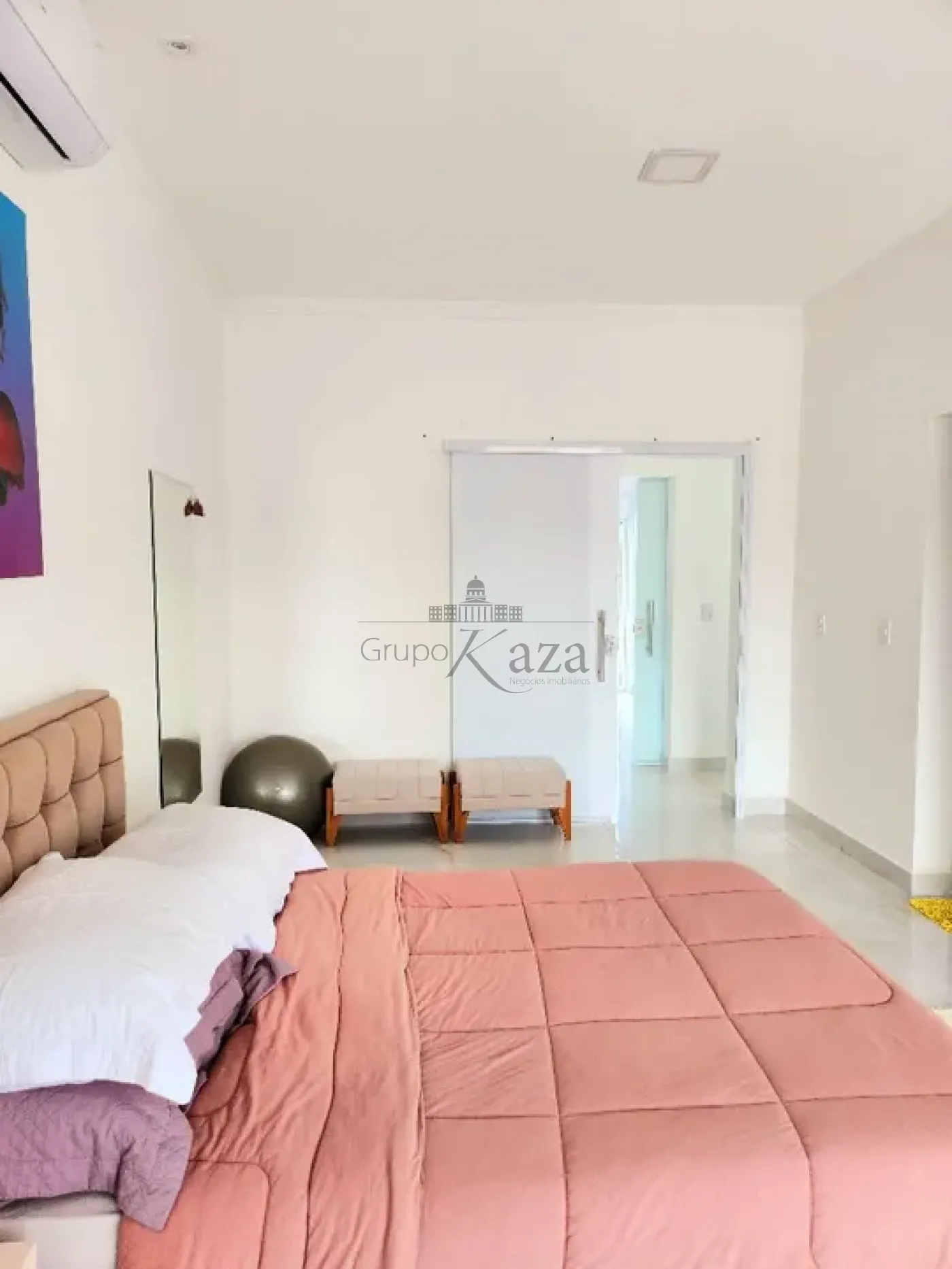 Foto 8 de Casa Condomínio em Jardim Jacinto, Jacareí - imagem 8