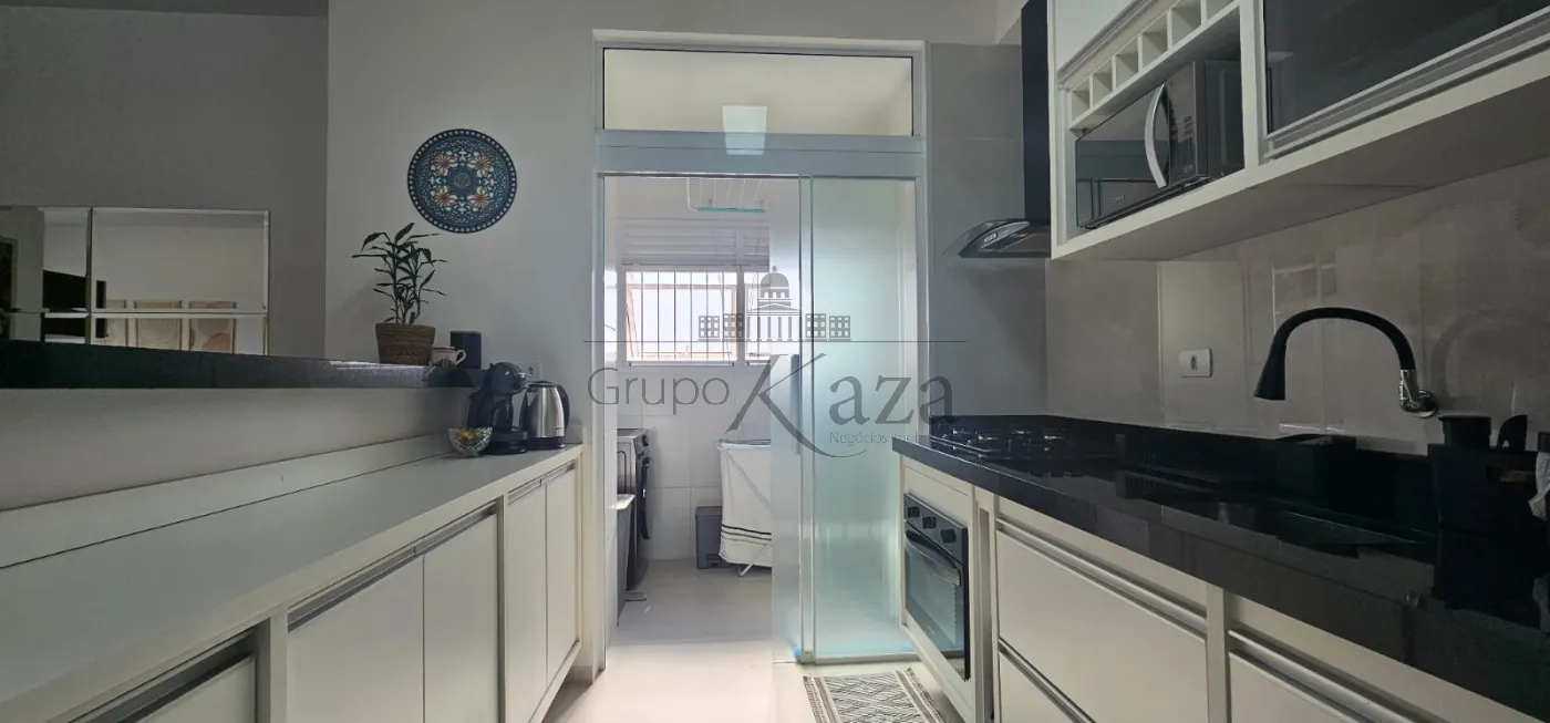 Foto 10 de Apartamento Padrão em Parque Santo Antônio, Jacareí - imagem 10