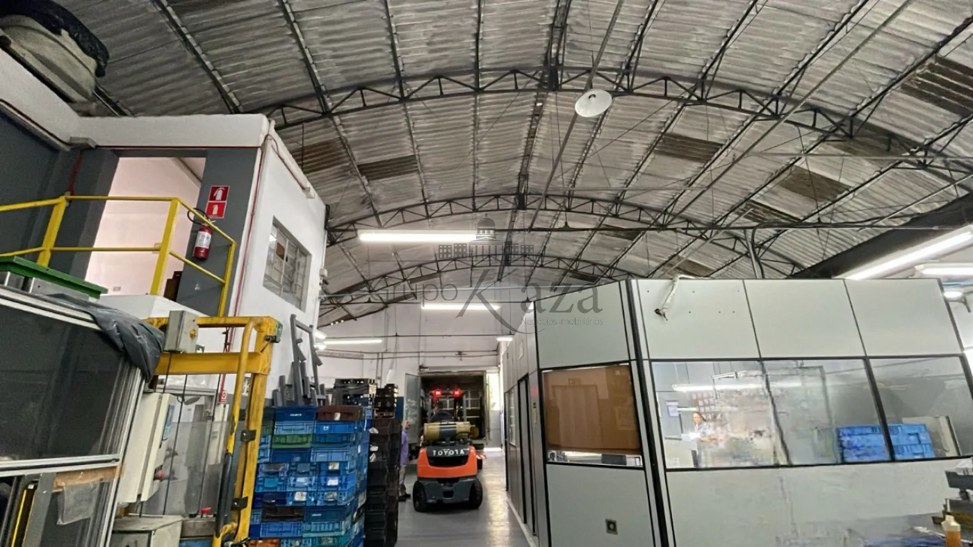 Foto 1 de Comercial Galpão em Chácara Santo Antônio, São Paulo - imagem 1