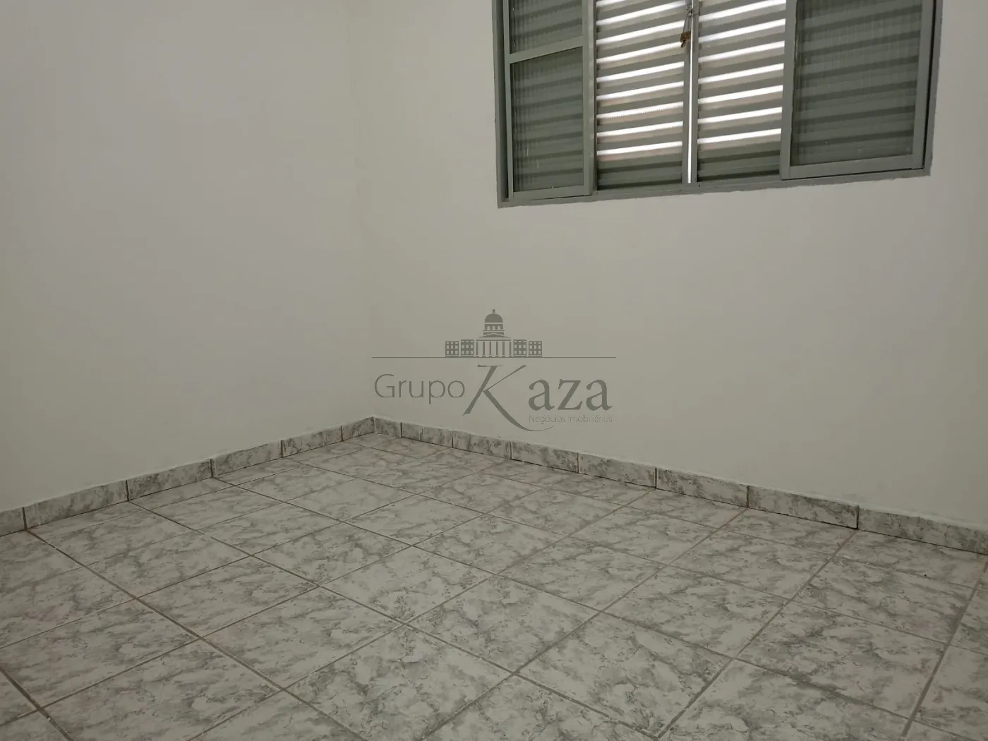 Foto 4 de Casa Padrão em Jardim Santa Inês I, São José dos Campos - imagem 4