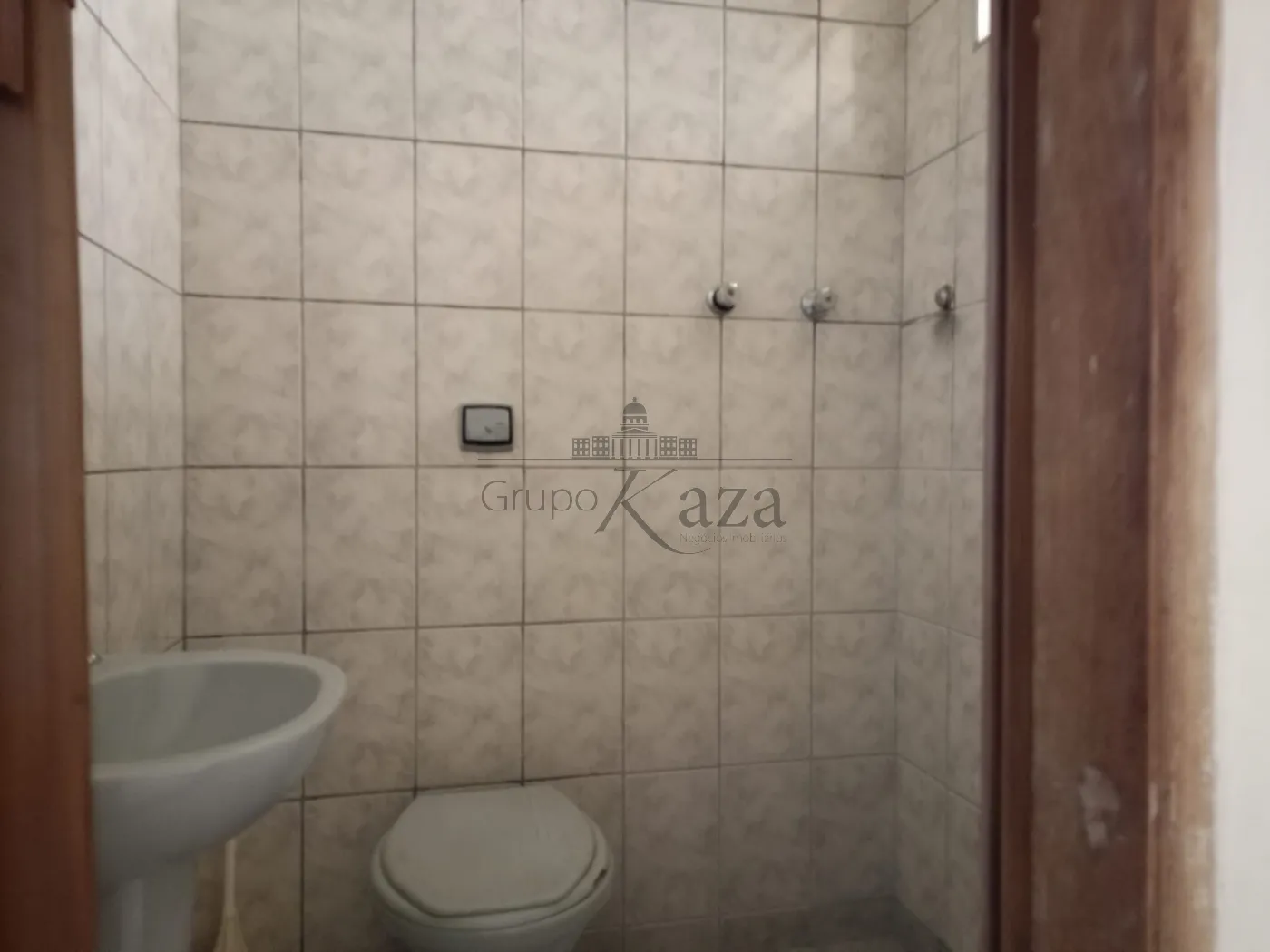 Foto 8 de Casa Padrão em Jardim Santa Inês I, São José dos Campos - imagem 8