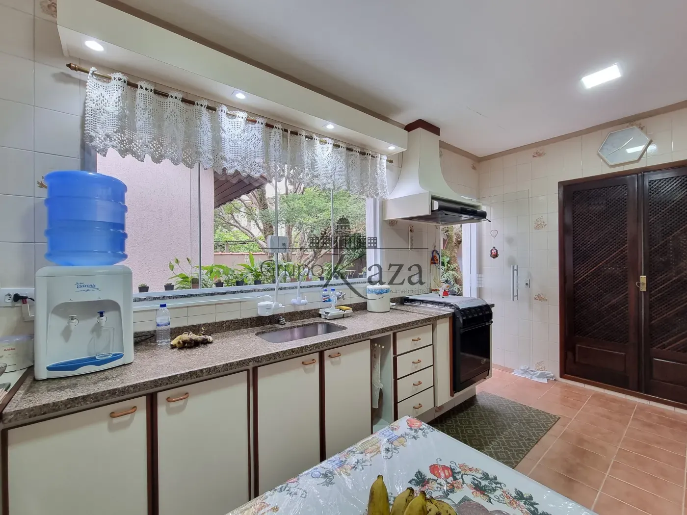 Foto 11 de Casa Comercial  Residencial em Palmeiras de São José, São José dos Campos - imagem 11
