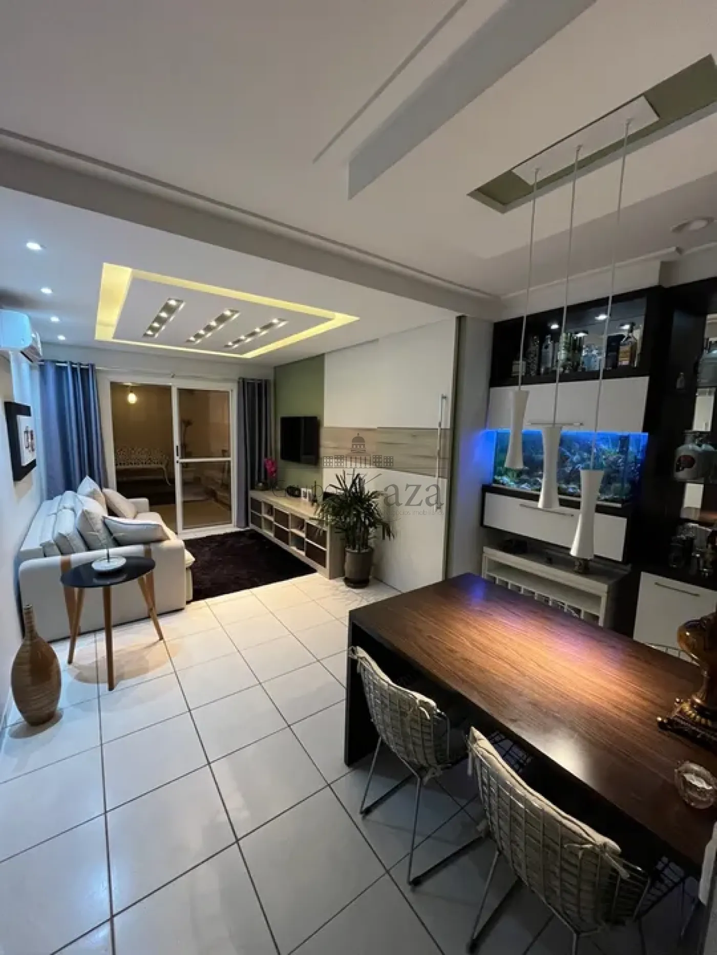 Foto 2 de Casa Condomínio em Eugênio de Melo, São José dos Campos - imagem 2