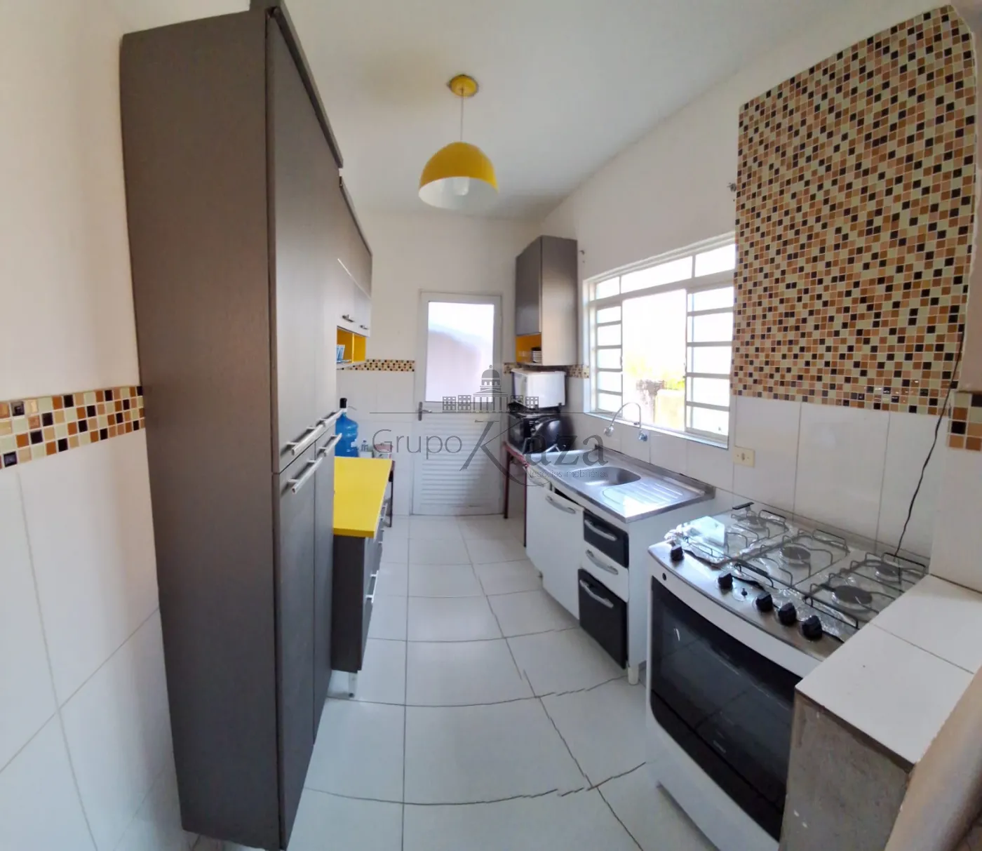 Foto 3 de Casa Padrão em Vila Rangel, São José dos Campos - imagem 3