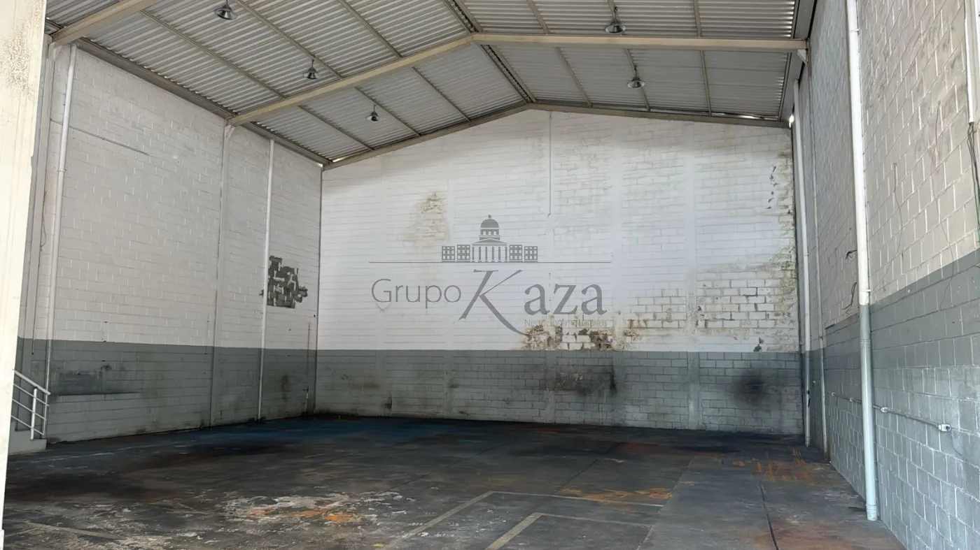 Foto 1 de Comercial Galpão em Residencial Santa Paula, Jacareí - imagem 1