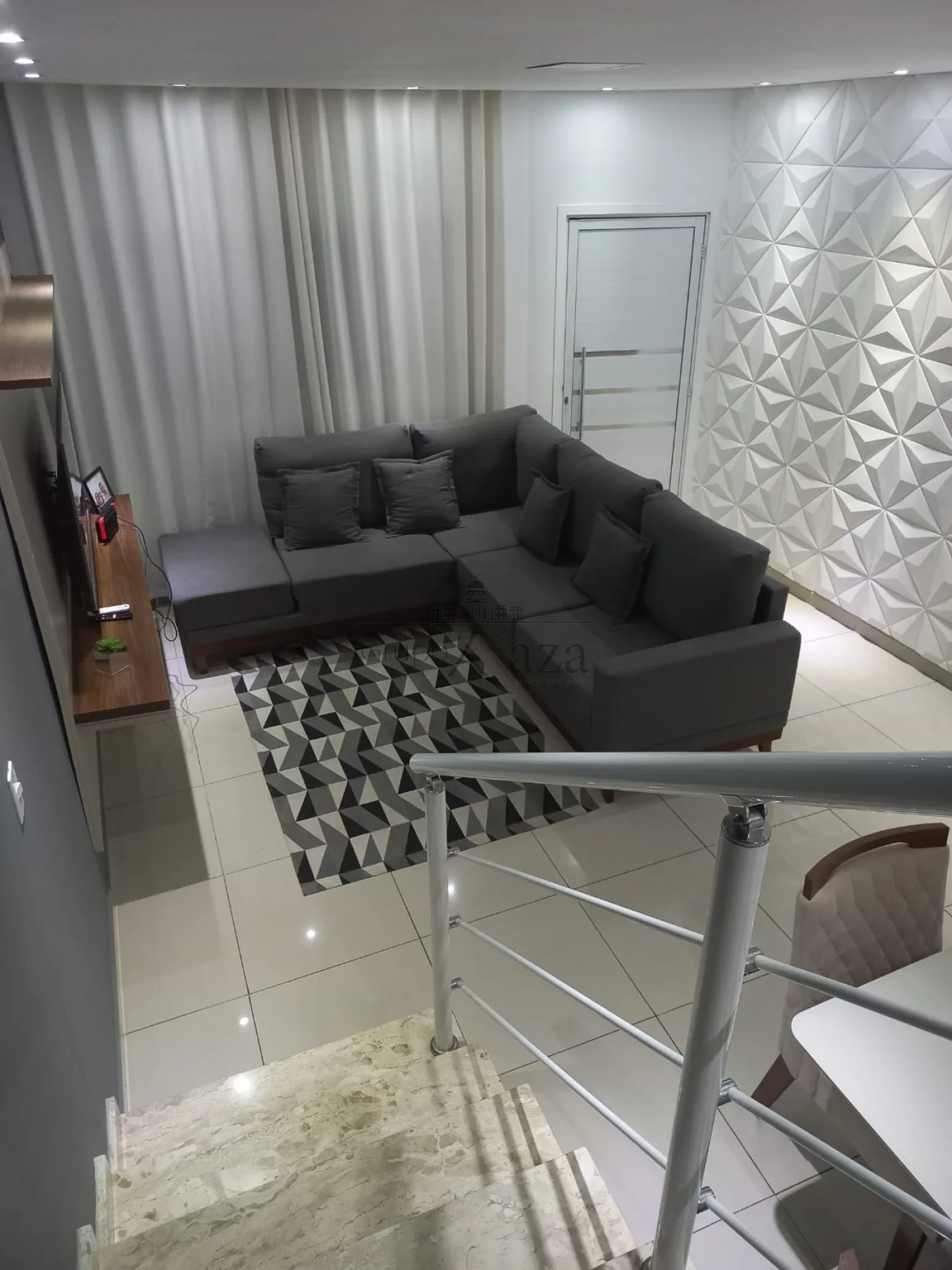 Foto 1 de Casa Comercial  Residencial em Residencial Santa Paula, Jacareí - imagem 1
