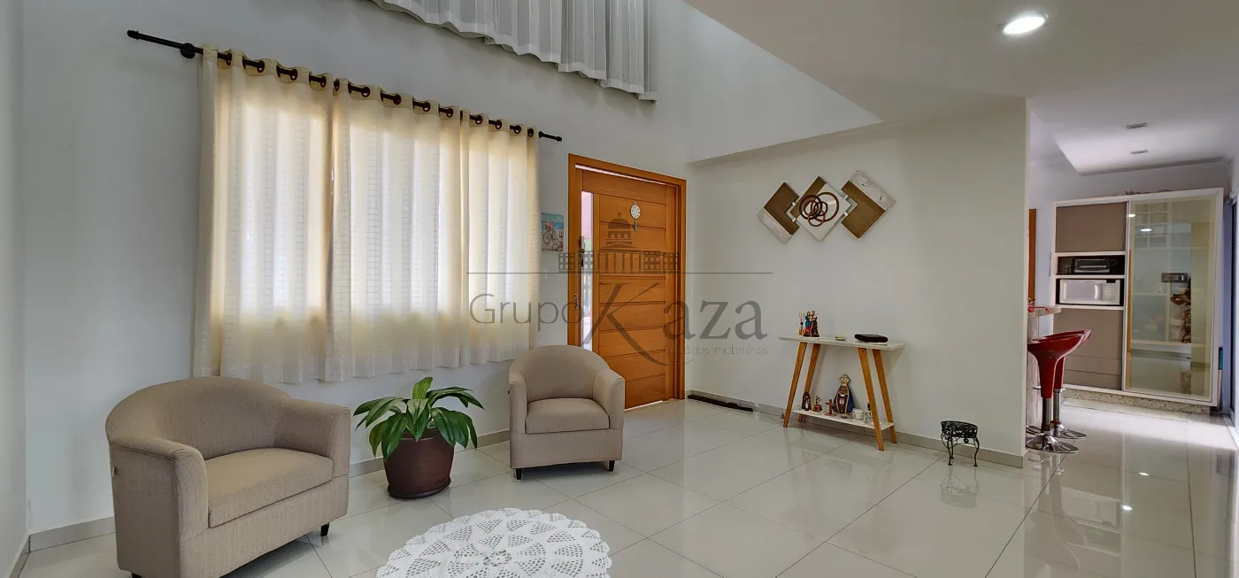 Foto 3 de Casa Condomínio em Condomínio Residencial Mantiqueira, São José dos Campos - imagem 3