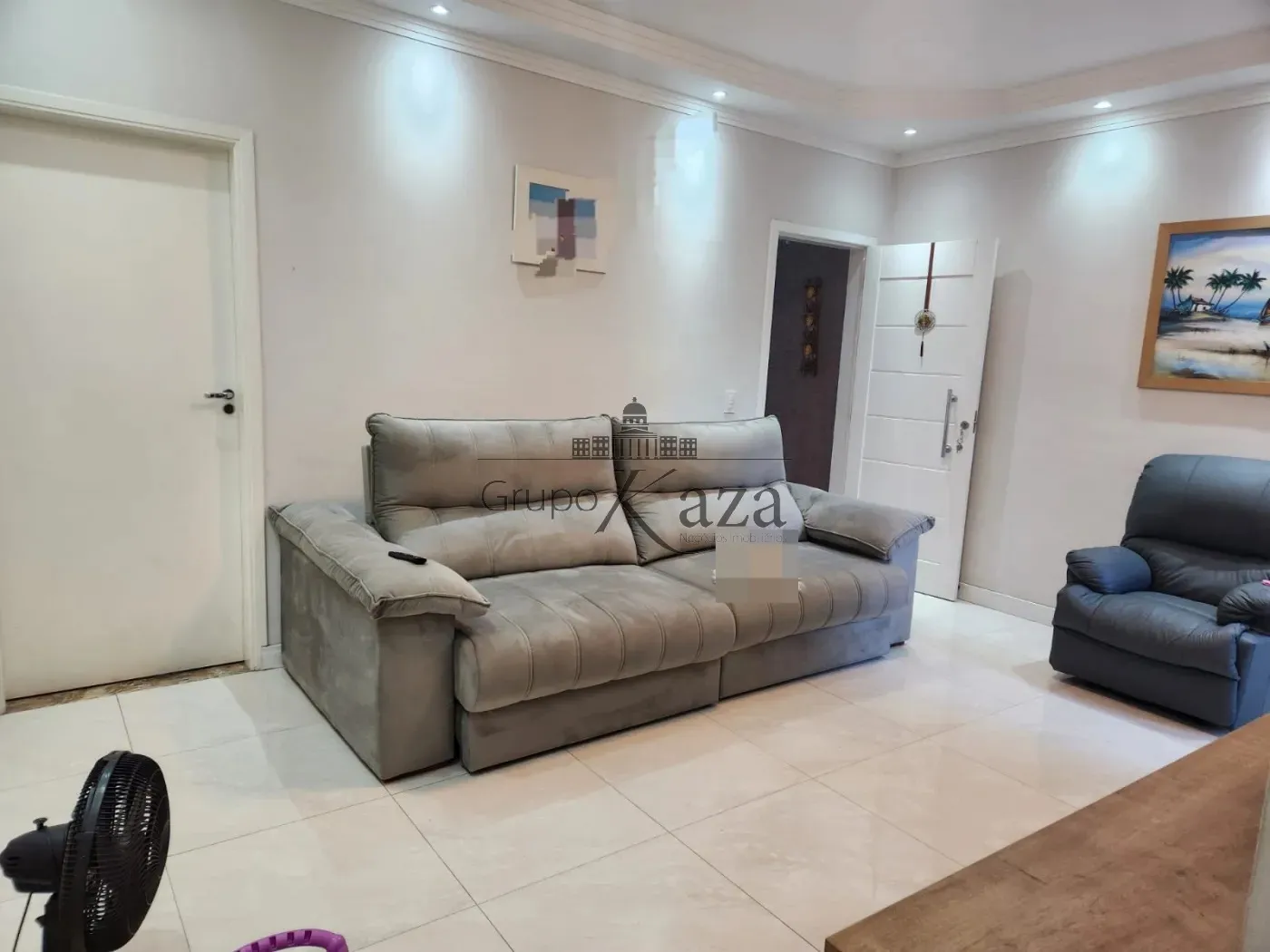 Foto 1 de Casa Padrão em Jardim das Cerejeiras, São José dos Campos - imagem 1