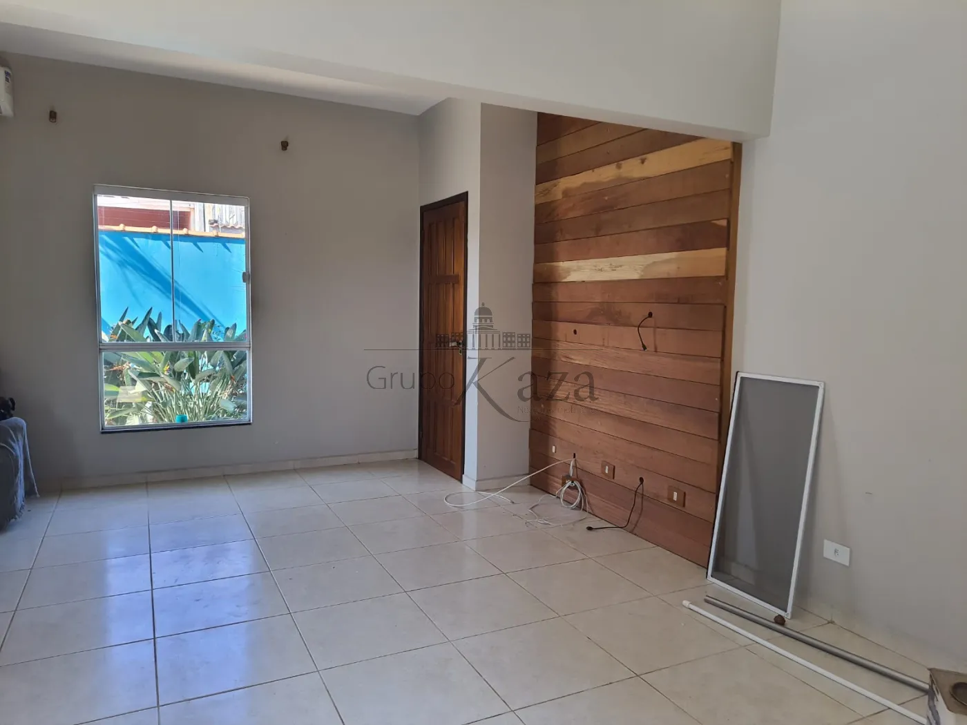 Foto 1 de Casa Padrão em Jardim Terras de São João, Jacareí - imagem 1