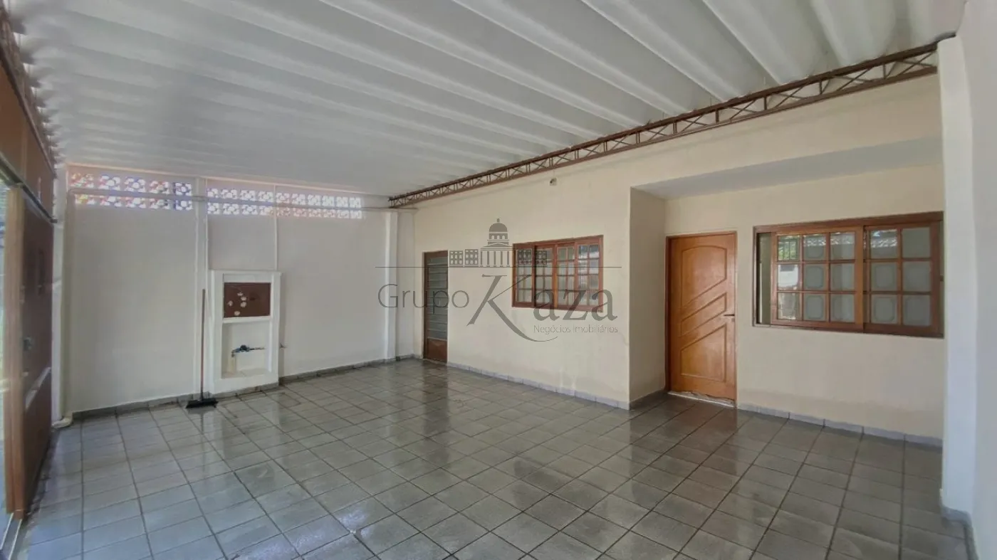 Foto 5 de Casa Padrão em Conjunto Residencial Trinta e Um de Março, São José dos Campos - imagem 5