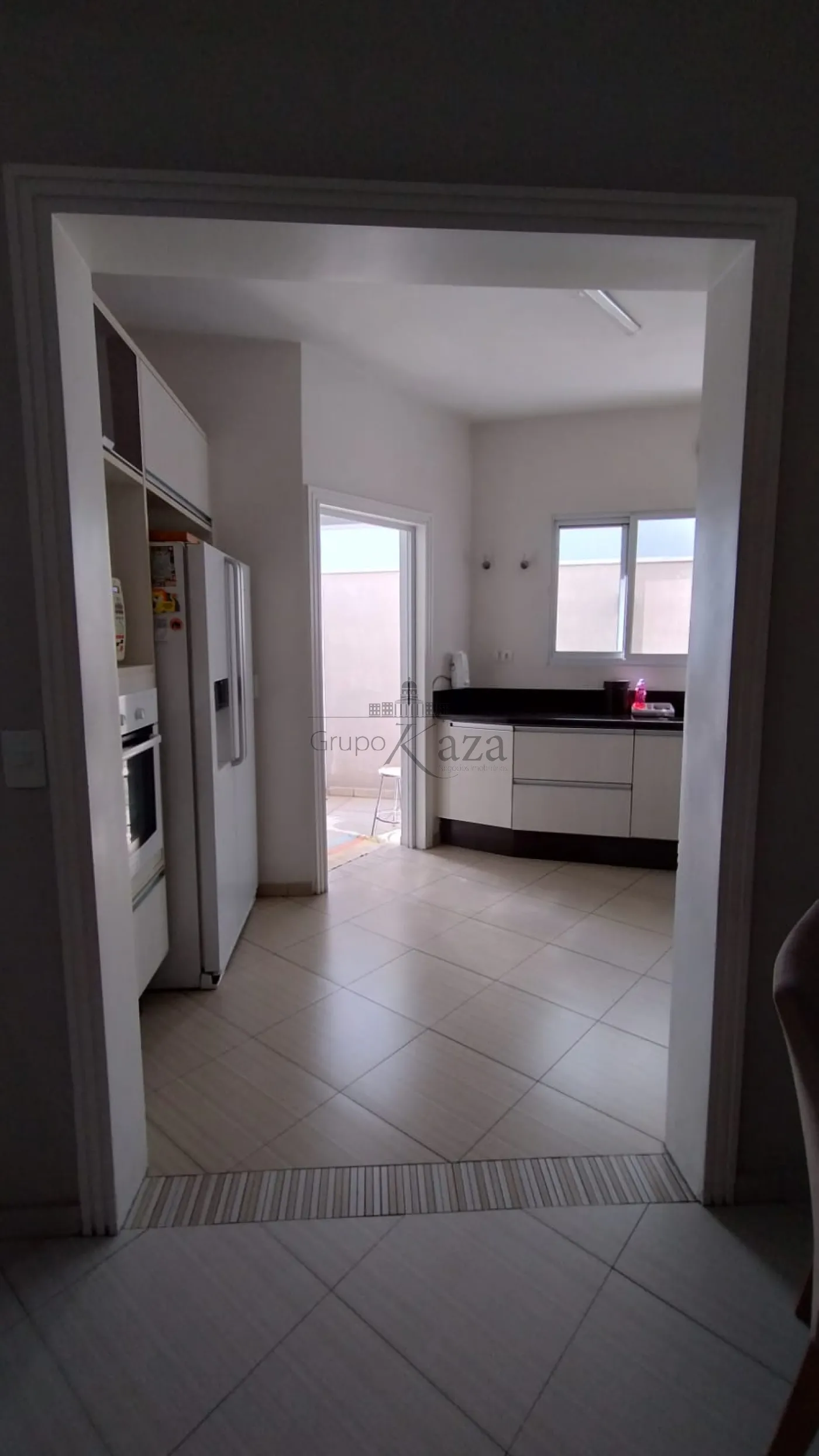 Foto 8 de Casa Condomínio em Parque Califórnia, Jacareí - imagem 8