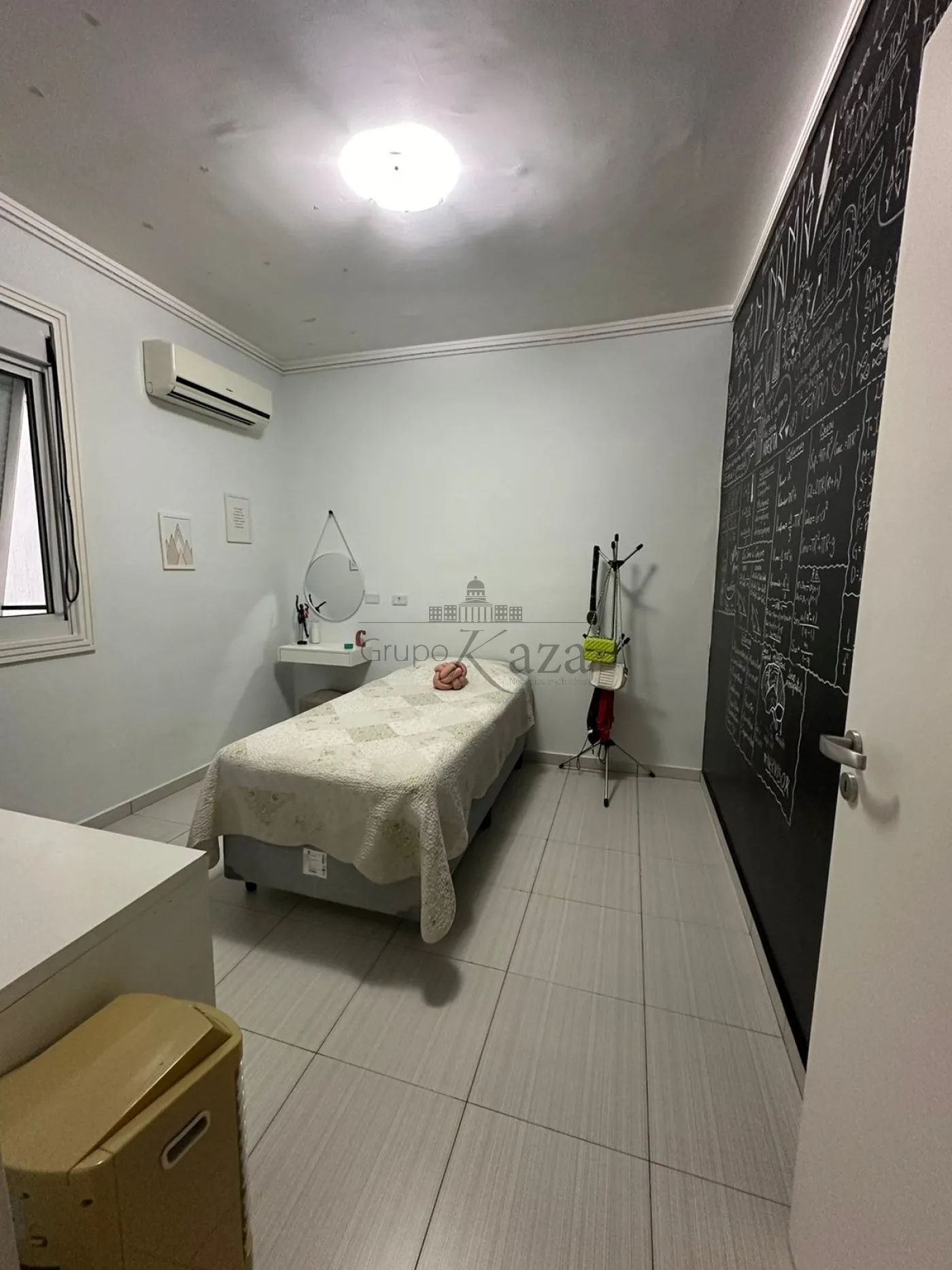 Foto 11 de Casa Condomínio em Parque Califórnia, Jacareí - imagem 11