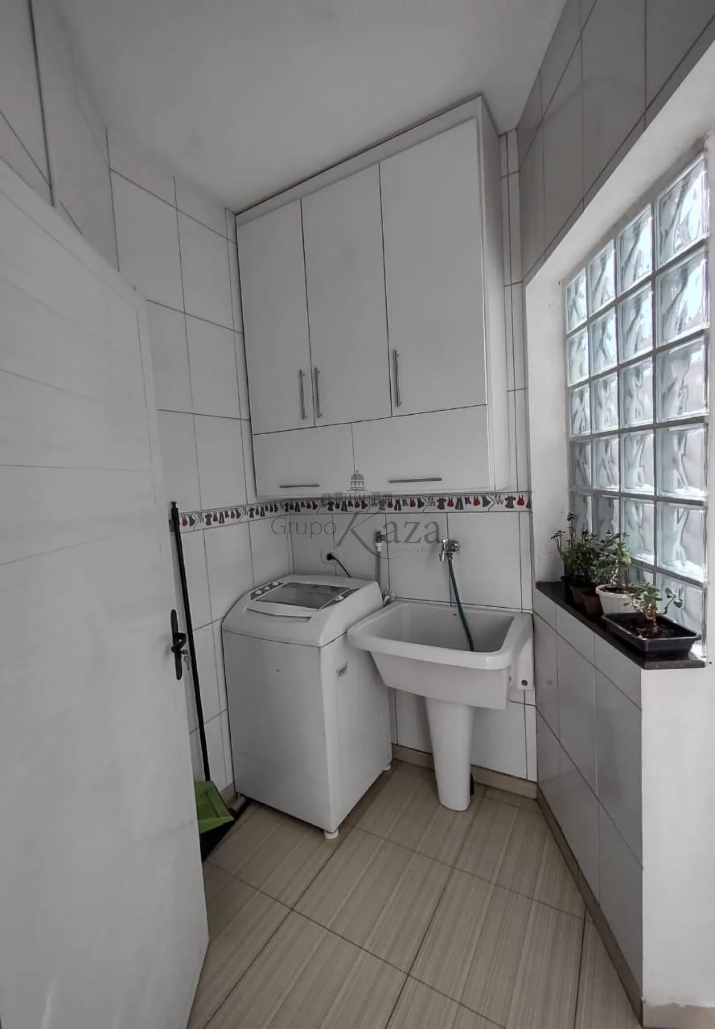 Foto 27 de Casa Condomínio em Parque Califórnia, Jacareí - imagem 27