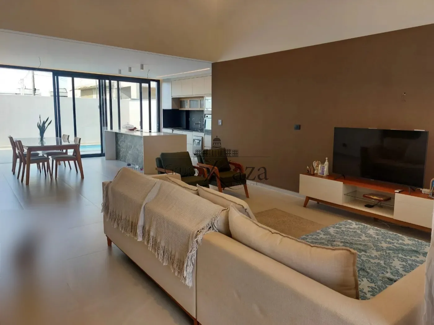 Foto 3 de Casa Condomínio em Jardim Jacinto, Jacareí - imagem 3