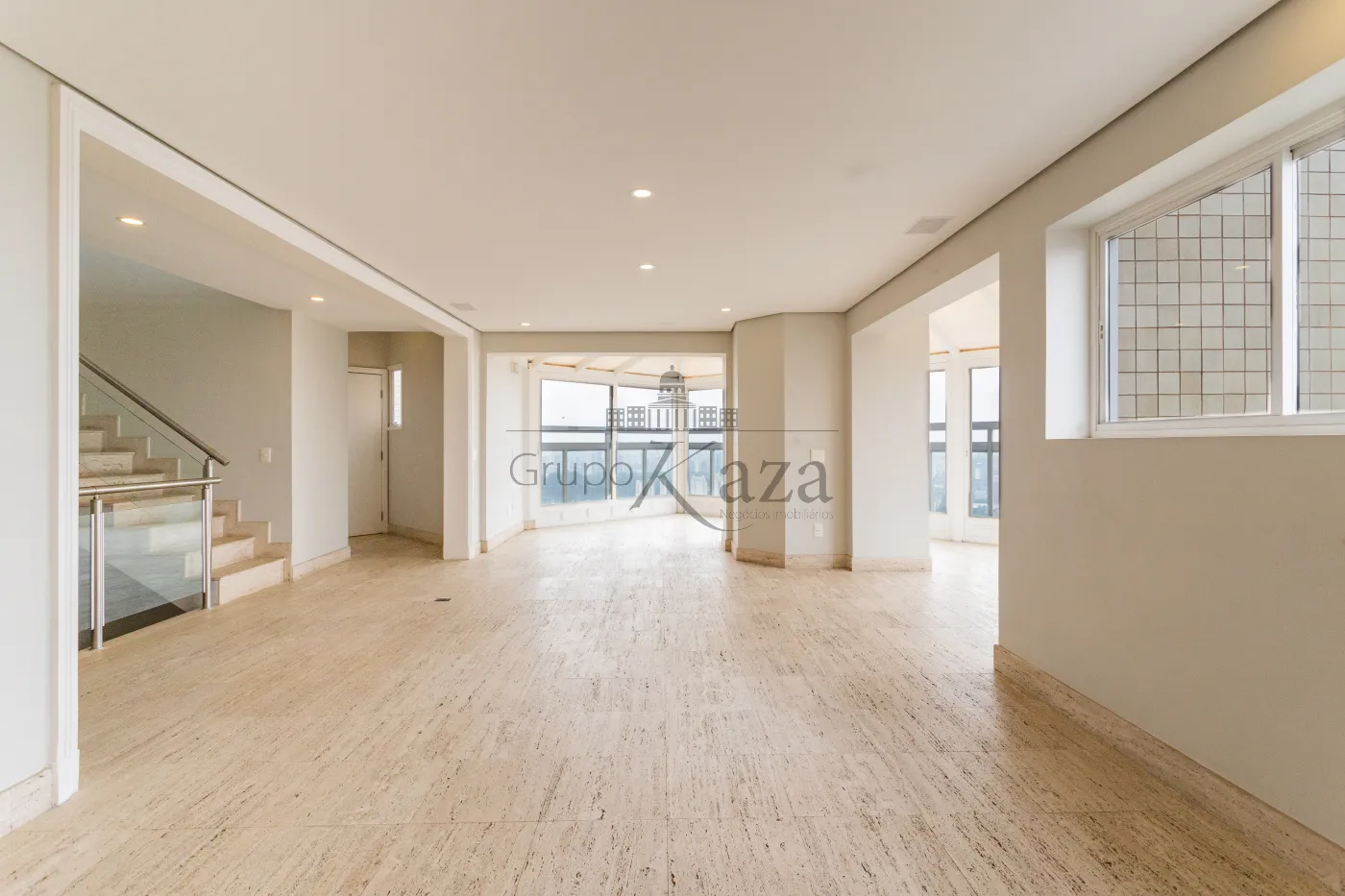 Foto 3 de Apartamento Triplex em Vila Suzana, São Paulo - imagem 3
