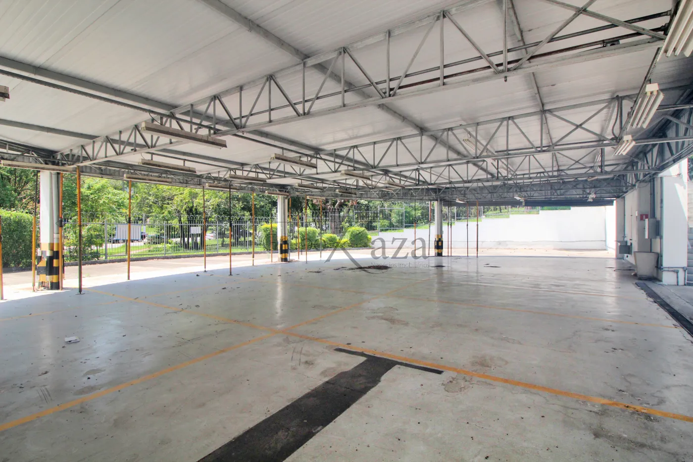 Foto 1 de Comercial Prédio em Lapa, São Paulo - imagem 1 Foto 1 de Comercial Prédio em Lapa, São Paulo - imagem 1