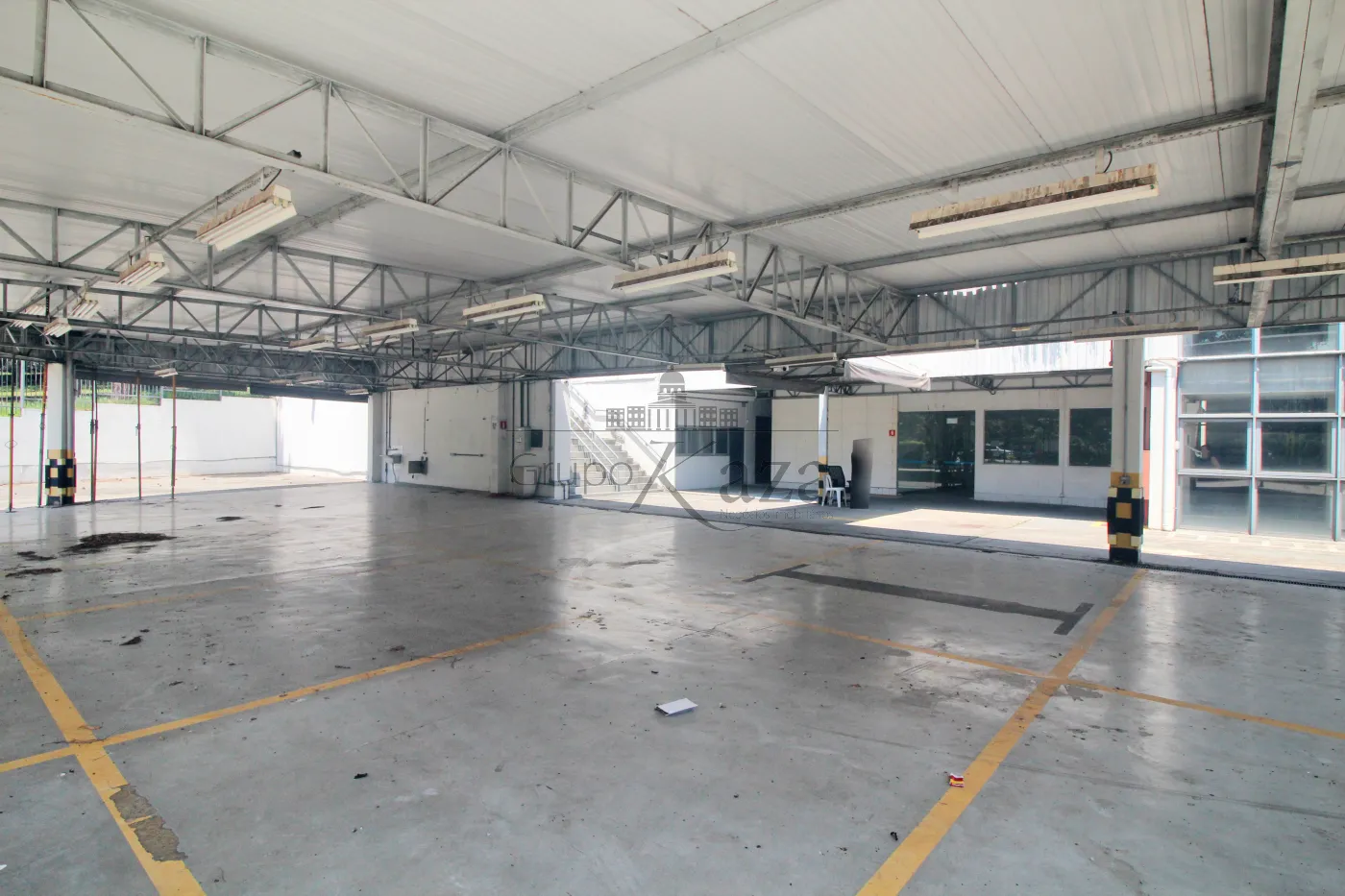 Foto 2 de Comercial Prédio em Lapa, São Paulo - imagem 2 Foto 2 de Comercial Prédio em Lapa, São Paulo - imagem 2