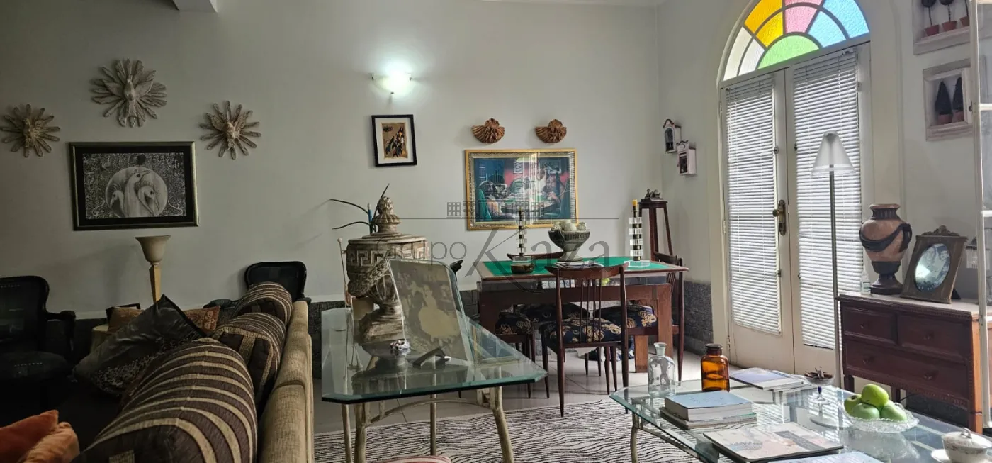 Foto 13 de Casa Padrão em Jardim Siesta, Jacareí - imagem 13