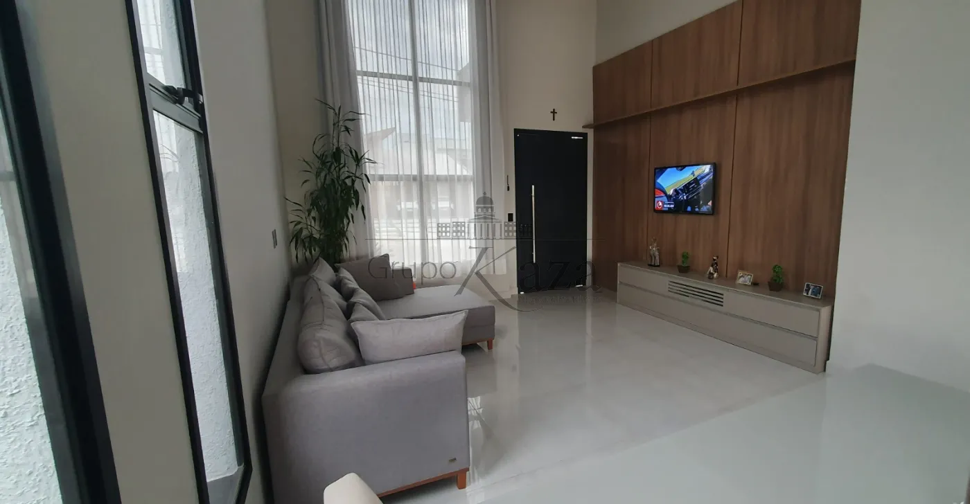 Foto 1 de Comercial Condomínio em Parque Residencial Maria Elmira, Caçapava - imagem 1