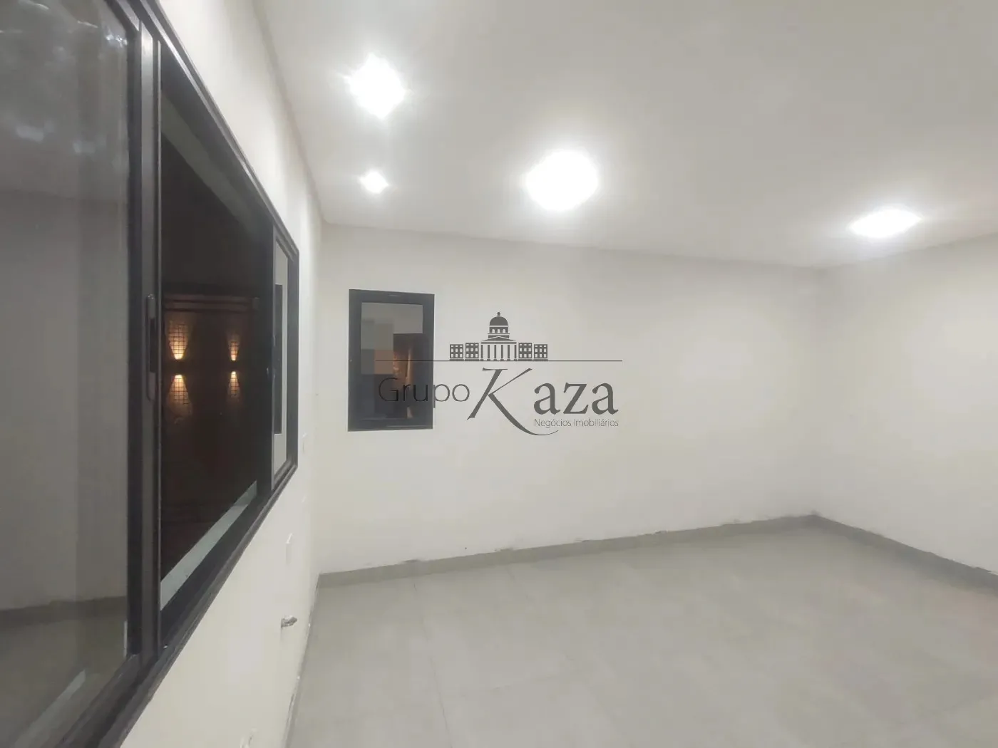 Foto 2 de Casa Padrão em Jardim Ismênia, São José dos Campos - imagem 2