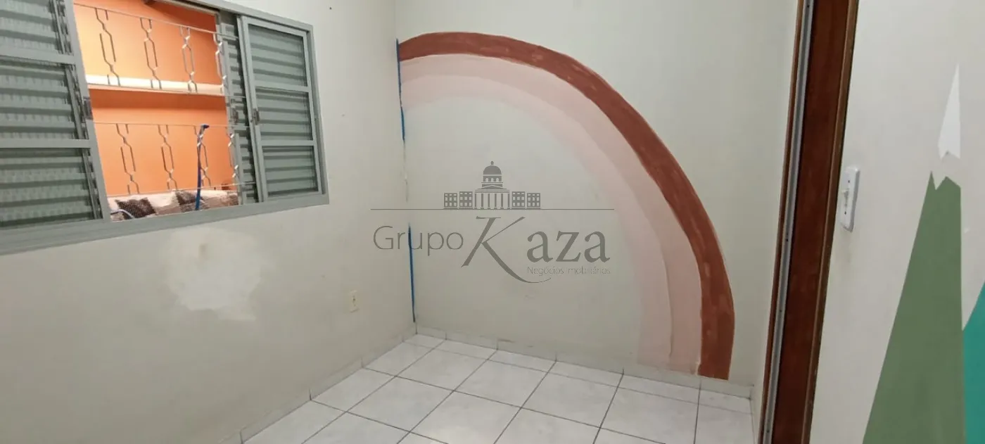 Foto 17 de Casa Padrão em Jardim Torrão de Ouro, São José dos Campos - imagem 17
