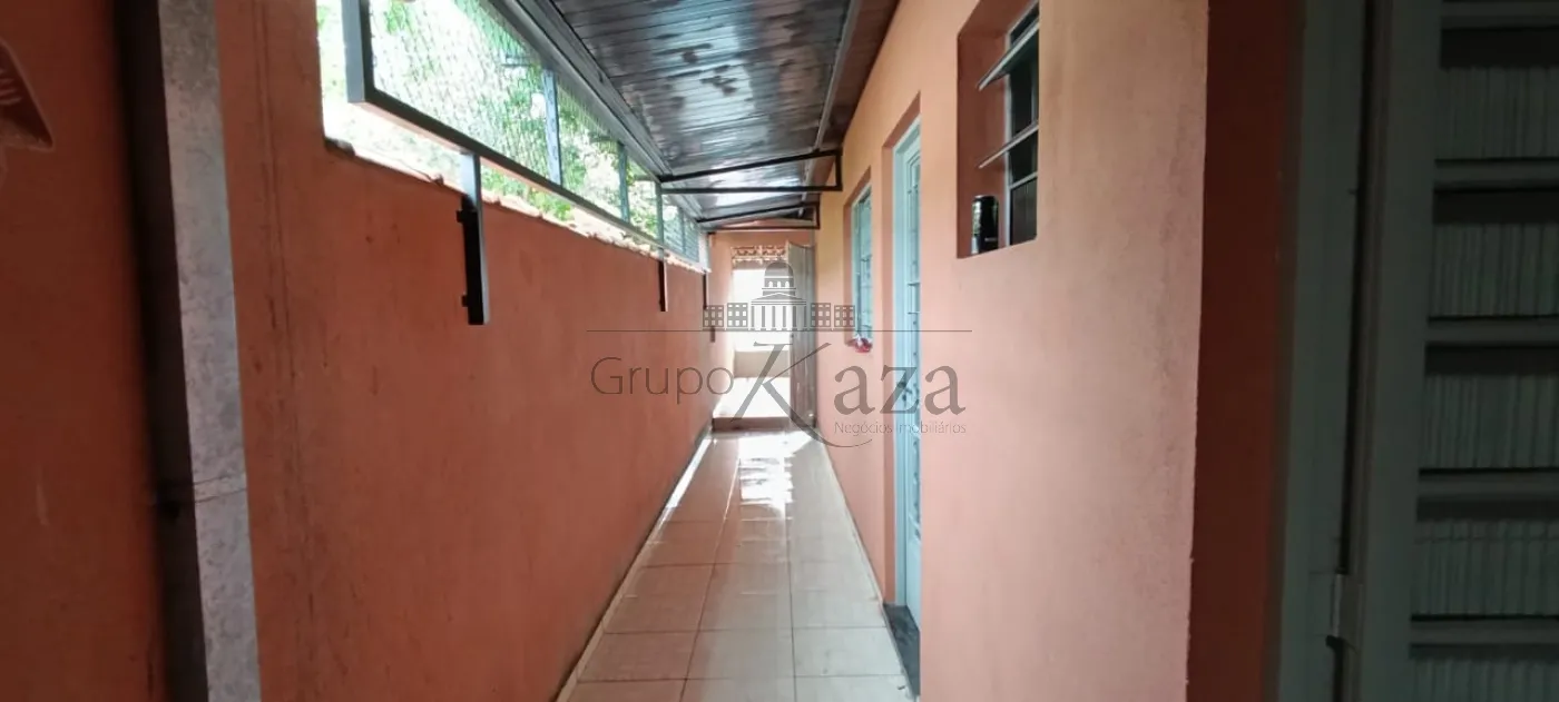 Foto 30 de Casa Padrão em Jardim Torrão de Ouro, São José dos Campos - imagem 30