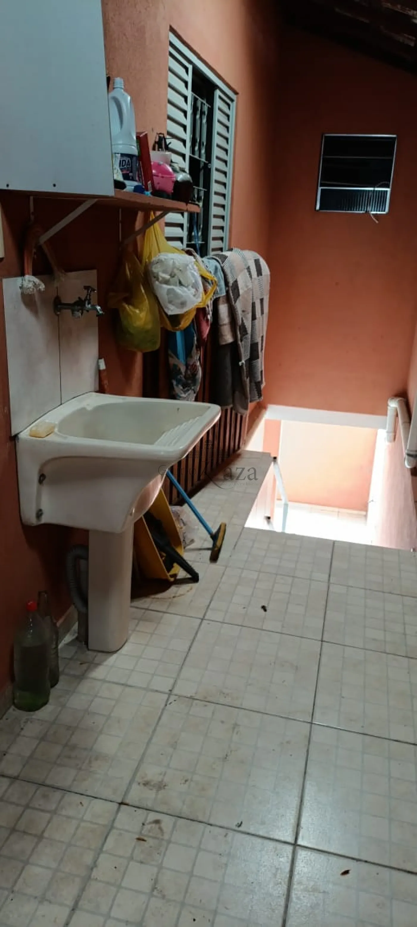 Foto 33 de Casa Padrão em Jardim Torrão de Ouro, São José dos Campos - imagem 33