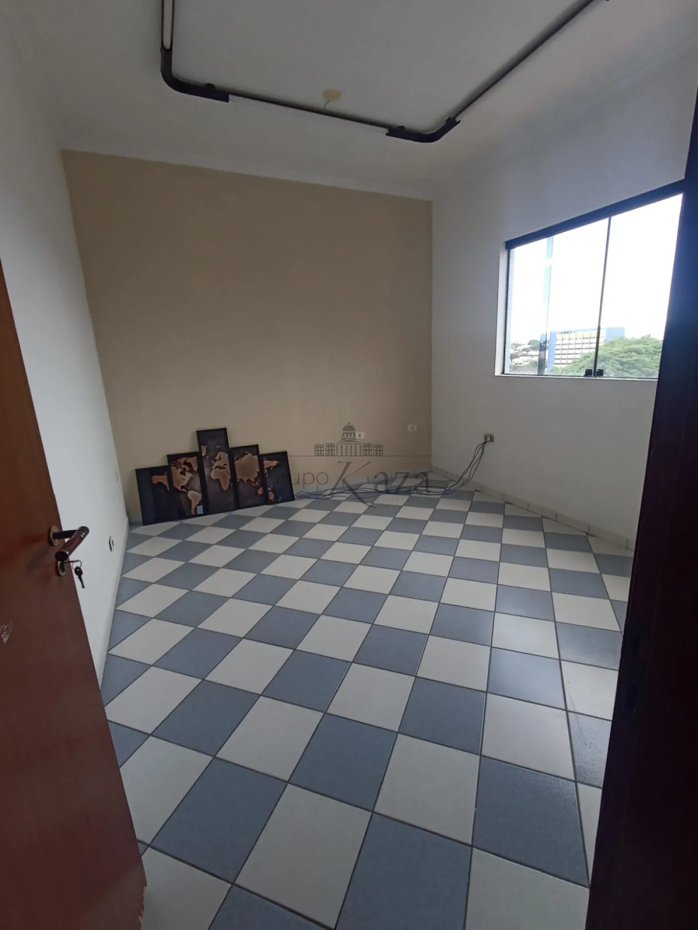 Foto 2 de Comercial Sobreloja em Monte Castelo, São José dos Campos - imagem 2