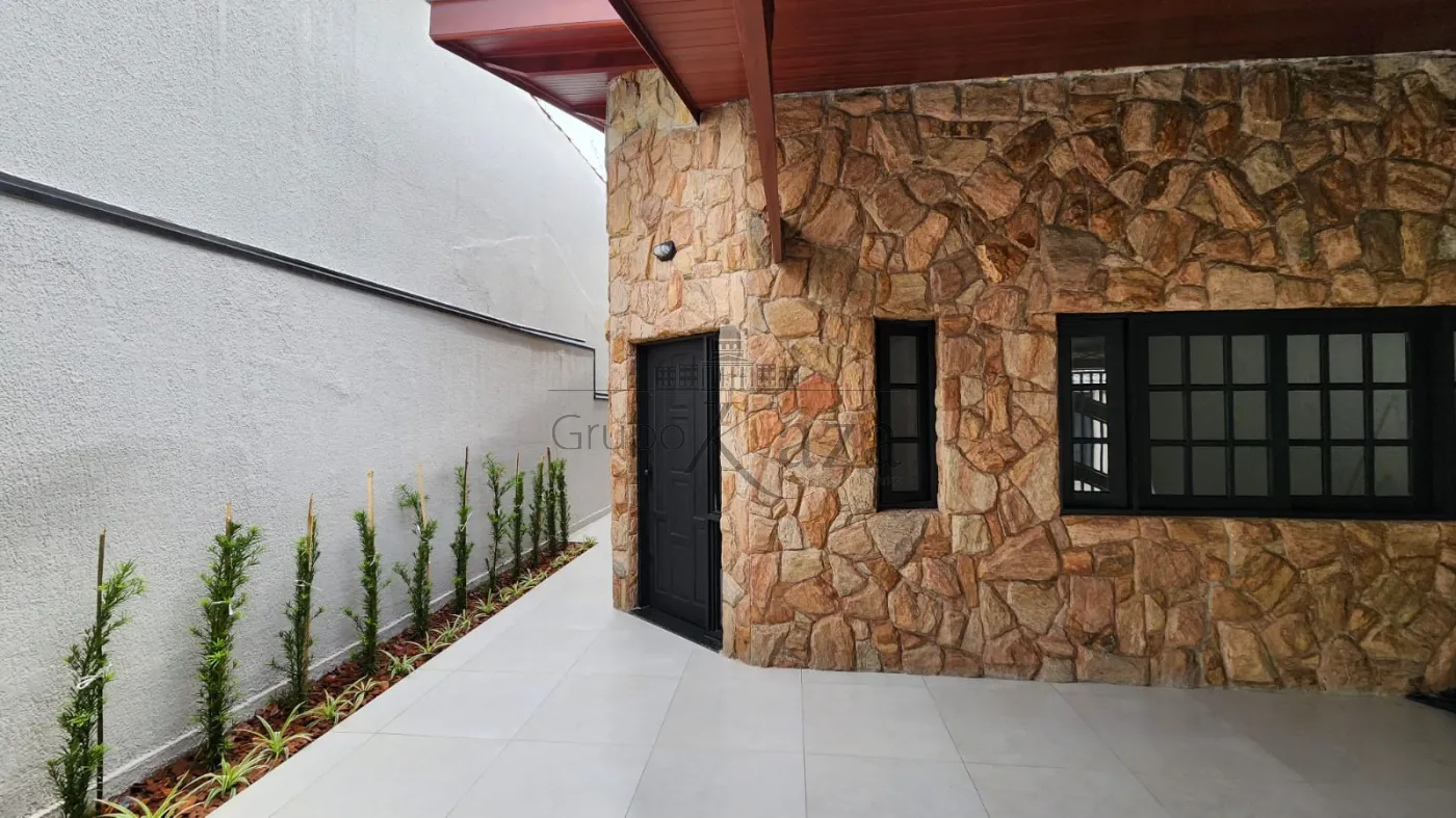 Foto 20 de Casa Padrão em Jardim Altos de Santana II, Jacareí - imagem 20