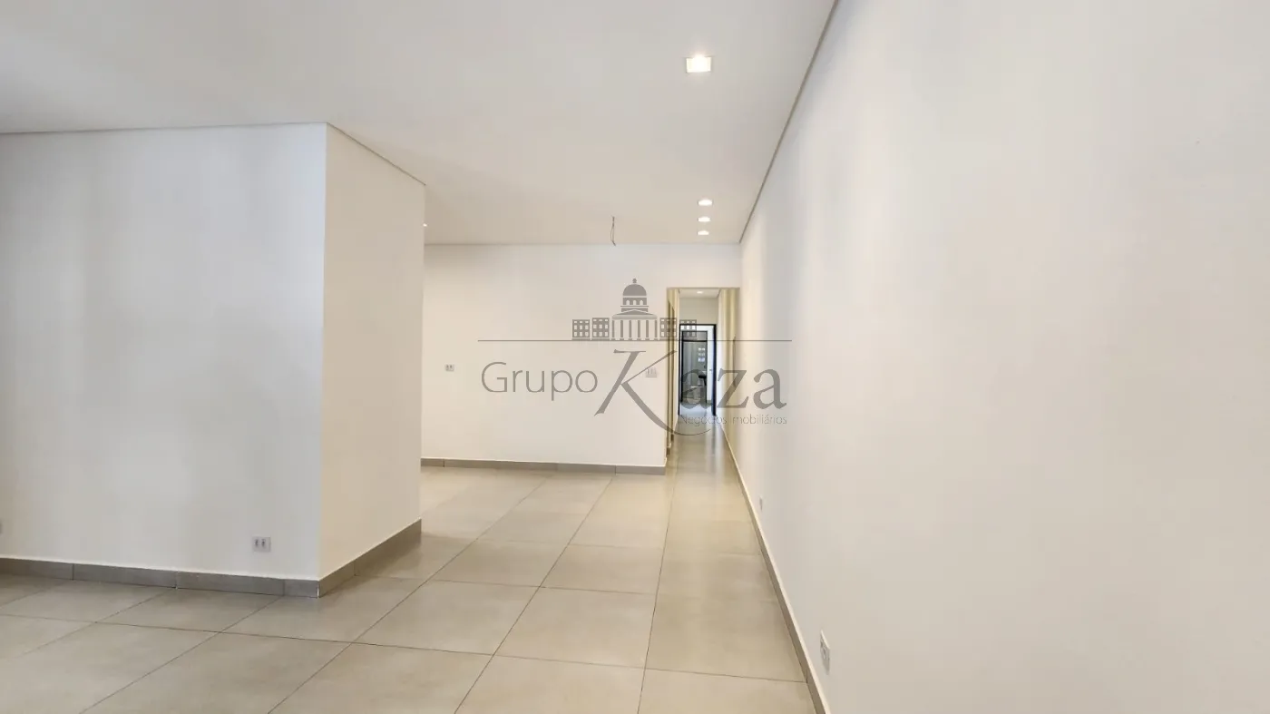Foto 5 de Casa Padrão em Jardim Altos de Santana II, Jacareí - imagem 5