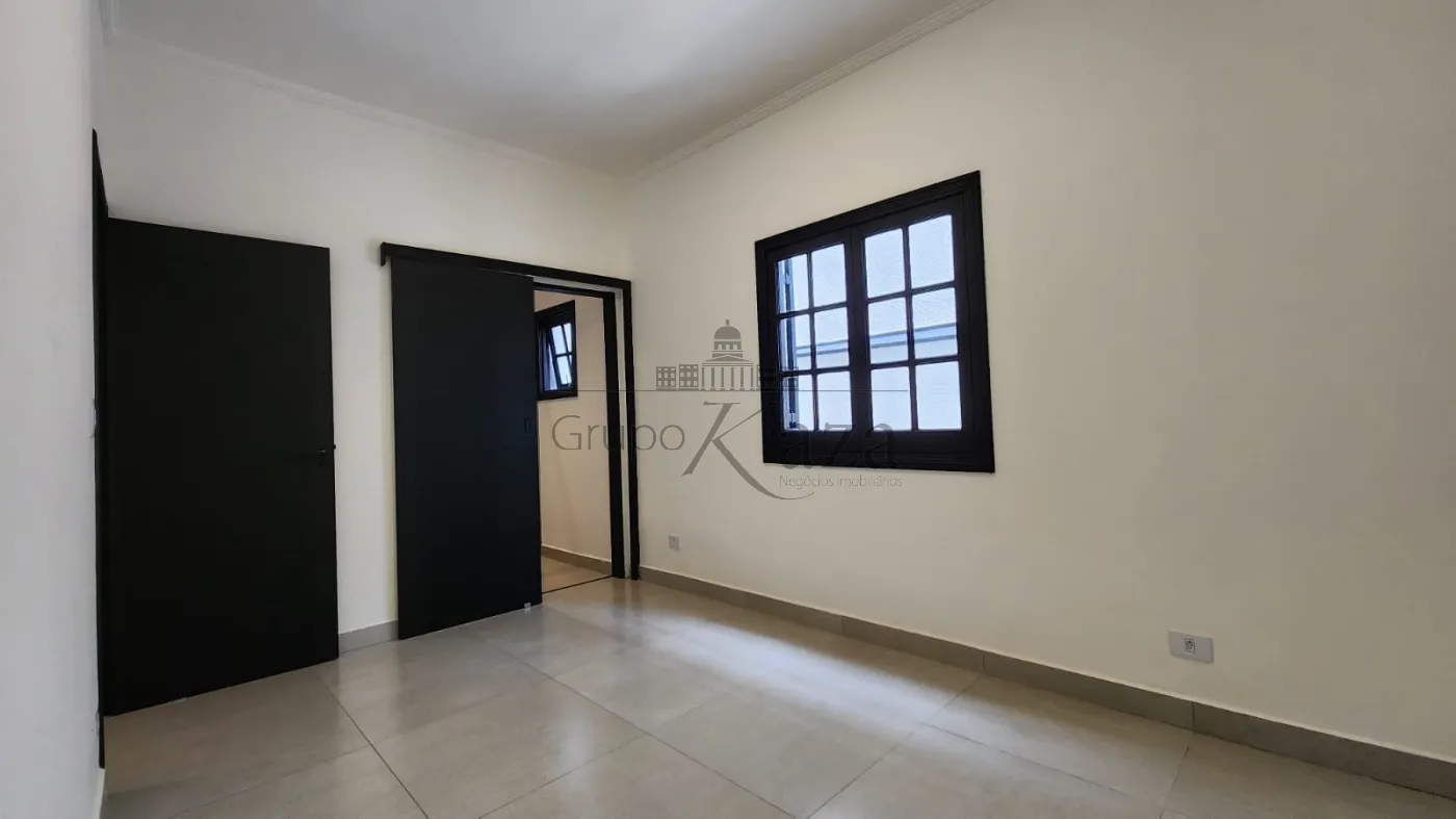 Foto 15 de Casa Padrão em Jardim Altos de Santana II, Jacareí - imagem 15