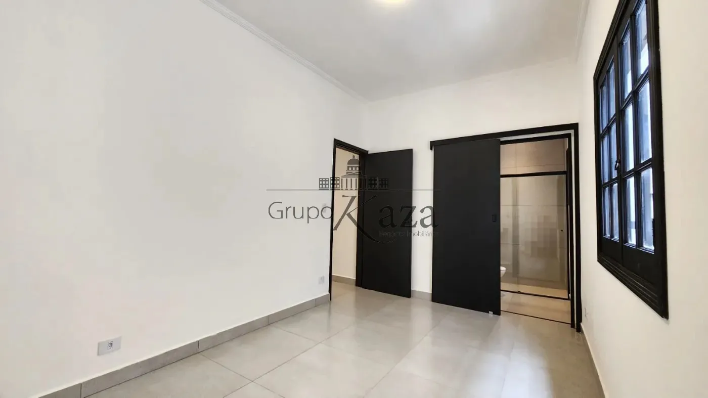 Foto 17 de Casa Padrão em Jardim Altos de Santana II, Jacareí - imagem 17