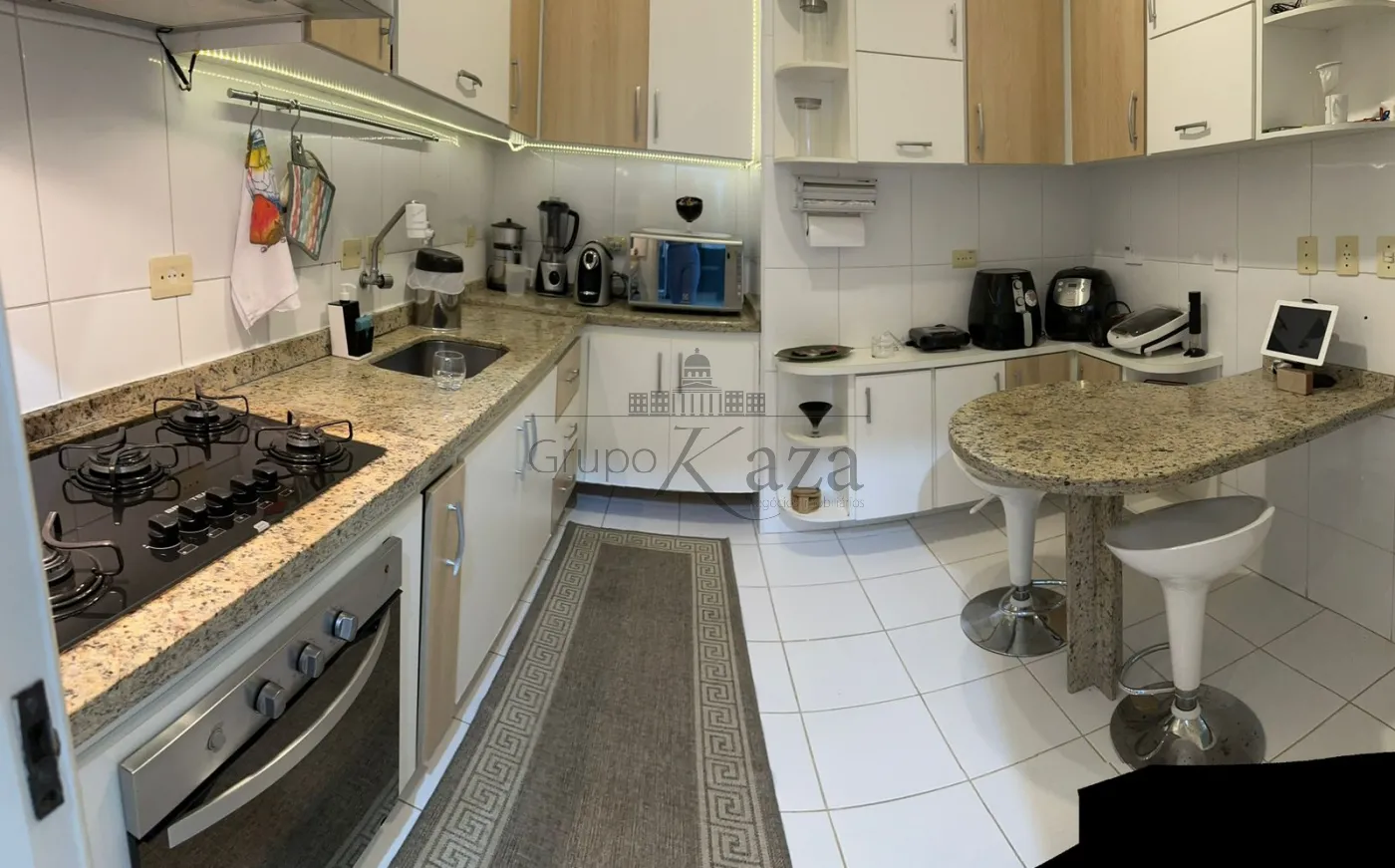 Foto 3 de Casa Condomínio em Jardim Santa Maria, Jacareí - imagem 3 Foto 3 de Casa Condomínio em Jardim Santa Maria, Jacareí - imagem 3