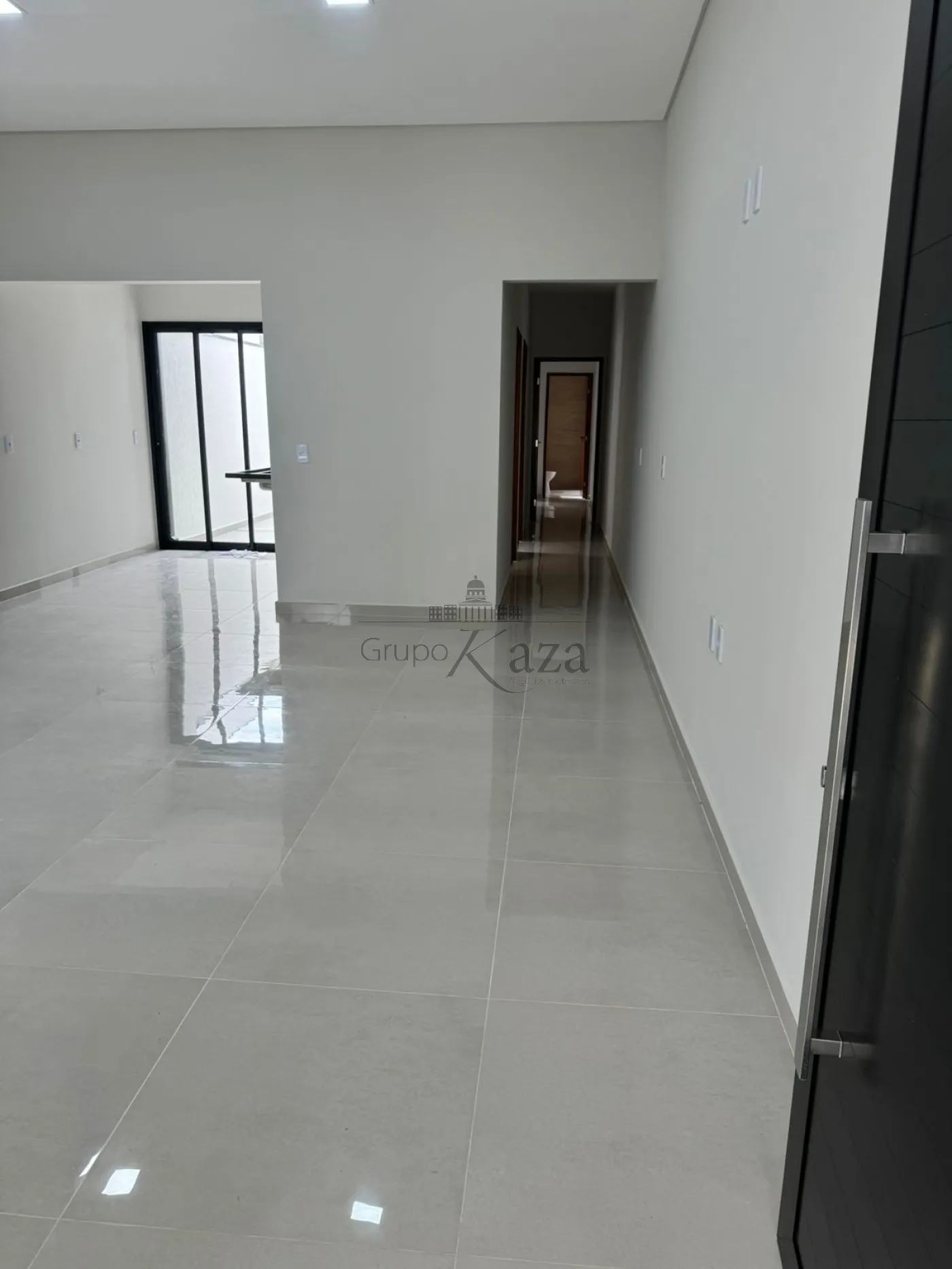 Foto 3 de Casa Padrão em Residencial Esperança, Caçapava - imagem 3