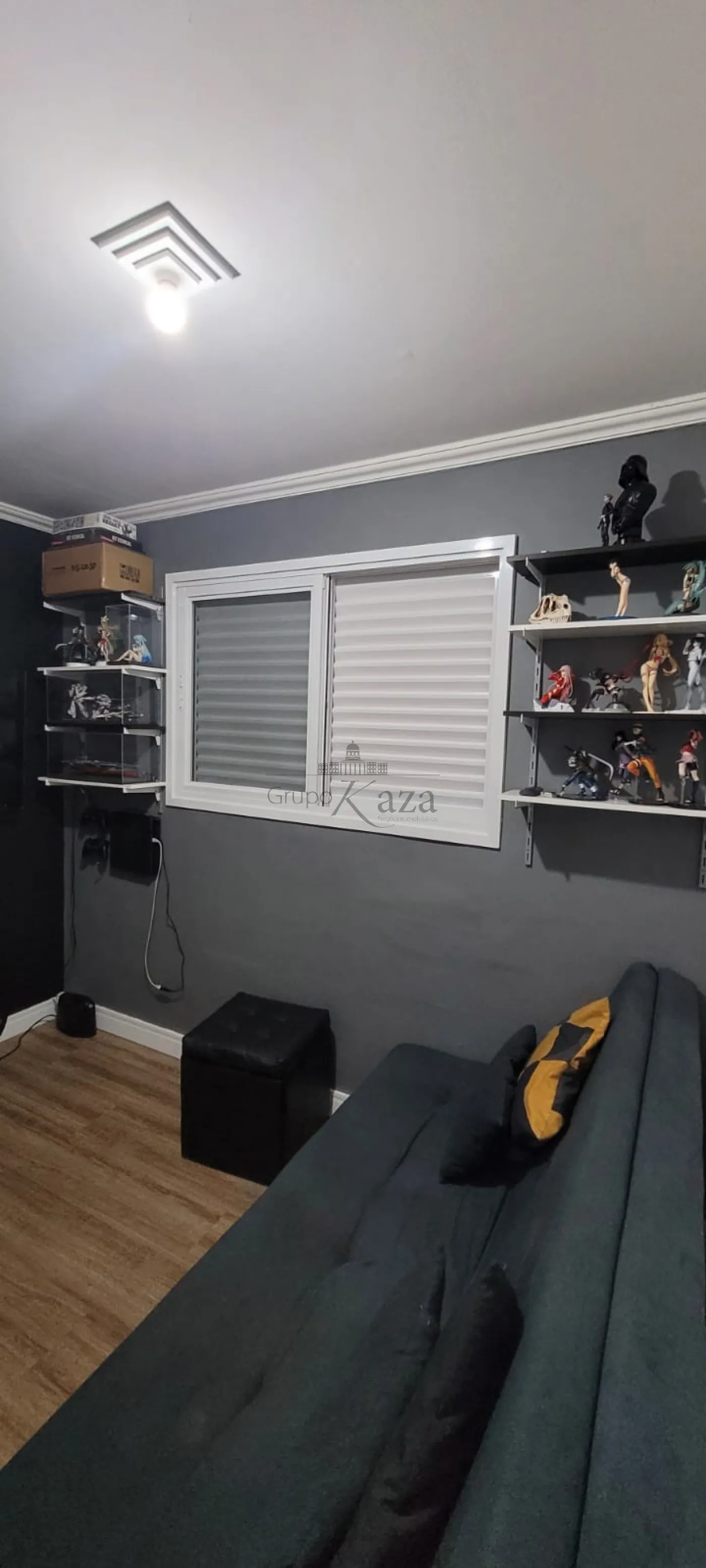 Foto 9 de Casa Padrão em Conjunto Residencial Trinta e Um de Março, São José dos Campos - imagem 9