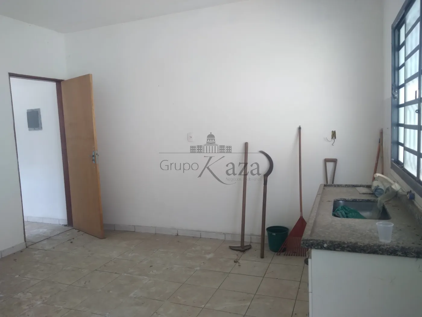 Foto 4 de Casa Geminada em Jardim Torrão de Ouro, São José dos Campos - imagem 4