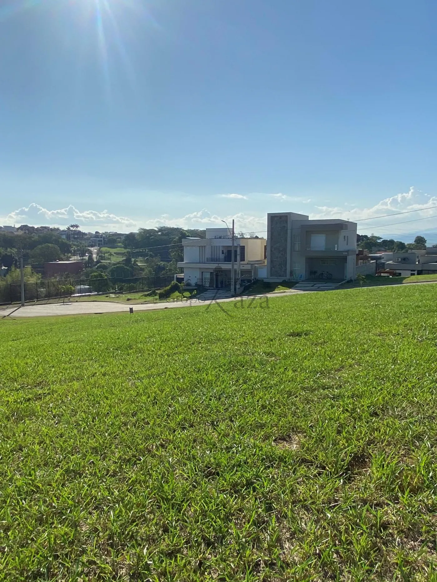 Foto 1 de Terreno Condomínio em Parque Residencial Maria Elmira, Caçapava - imagem 1