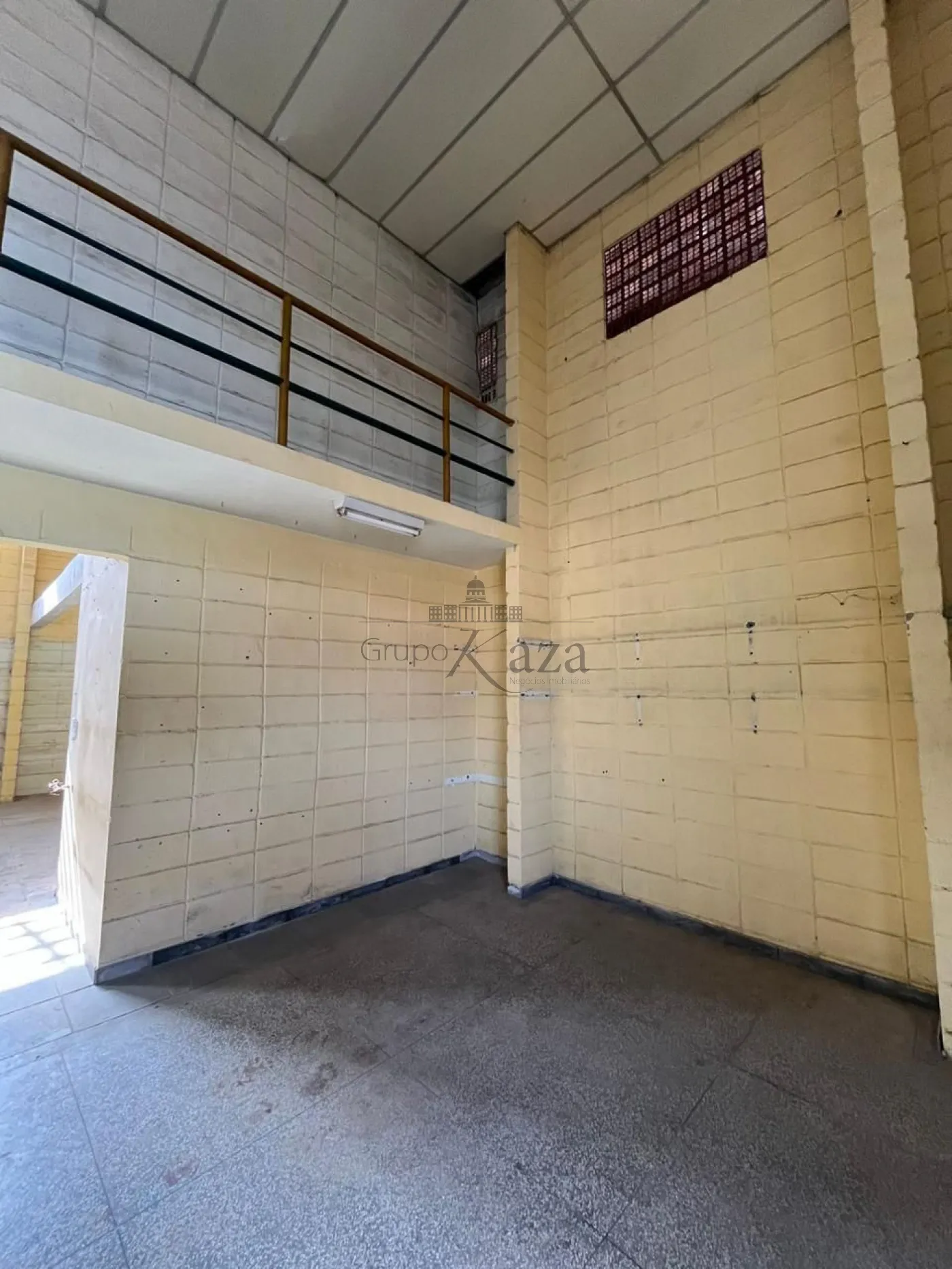 Foto 4 de Comercial Galpão em Parque Santo Antônio, Jacareí - imagem 4