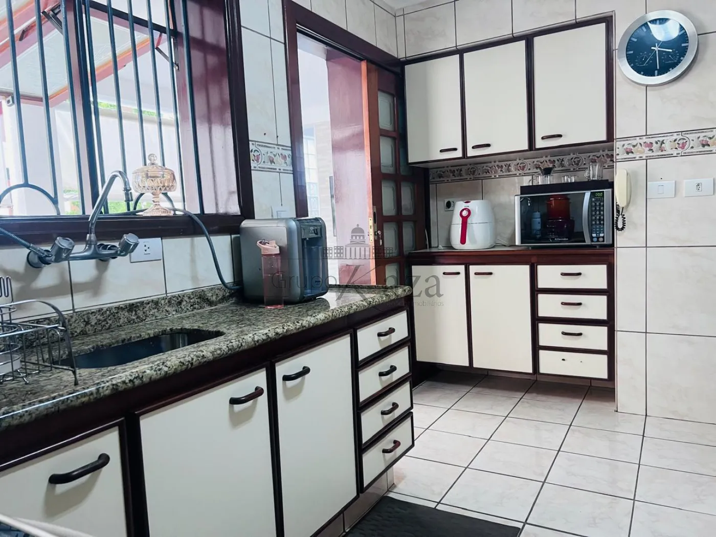 Foto 5 de Casa Padrão em Jardim Apolo II, São José dos Campos - imagem 5