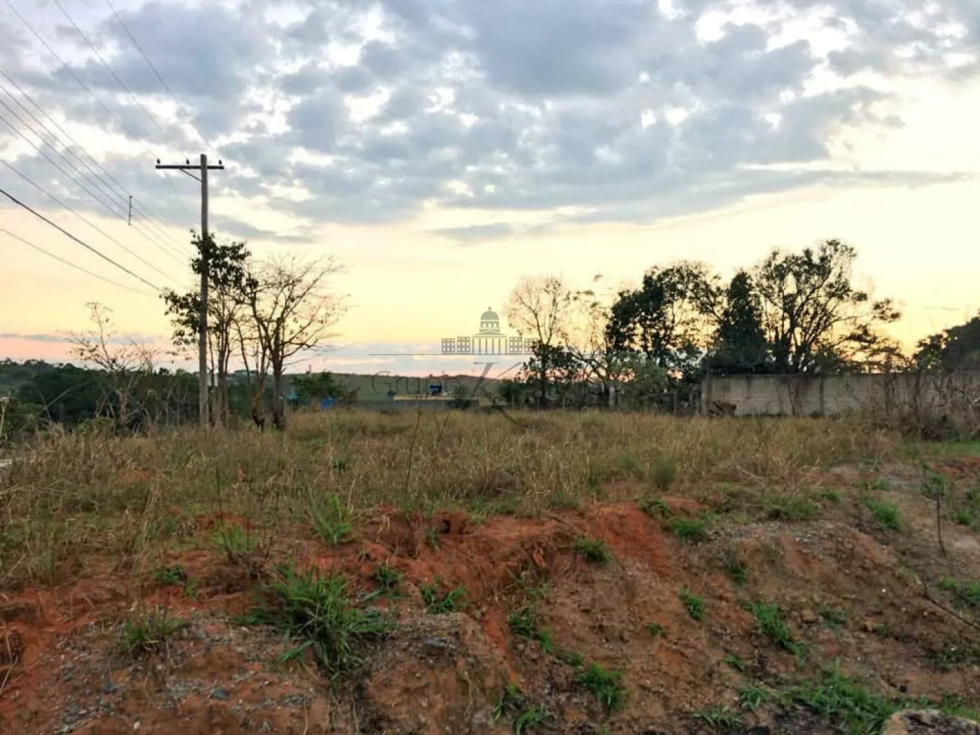 Foto 3 de Terreno Padrão em Chácaras Pousada do Vale, São José dos Campos - imagem 3