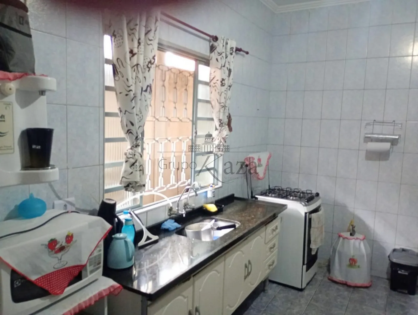 Foto 3 de Casa Sobrado em Conjunto Residencial Galo Branco, São José dos Campos - imagem 3