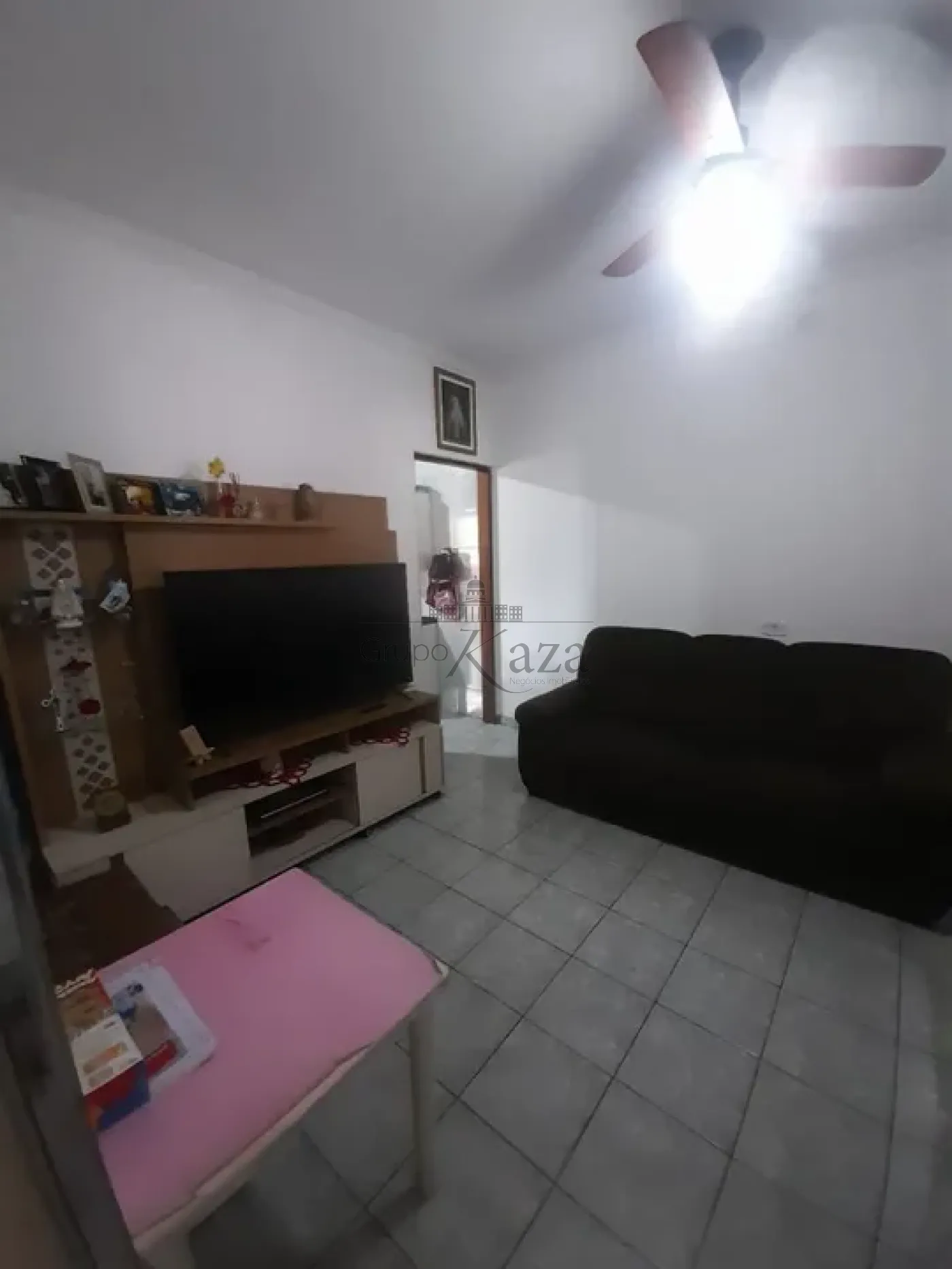 Foto 1 de Casa Padrão em Jardim Santa Inês I, São José dos Campos - imagem 1