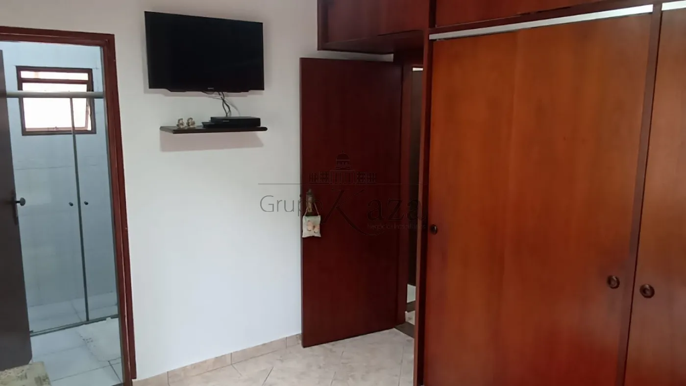 Foto 15 de Casa Padrão em Cidade Jardim, Jacareí - imagem 15