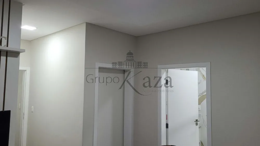 Foto 27 de Casa Padrão em Jardim Santa Maria, Jacareí - imagem 27