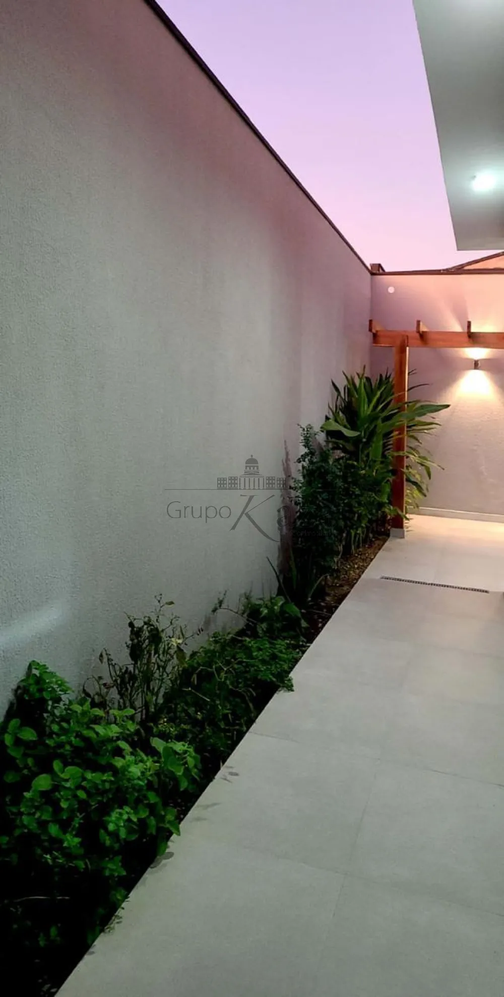Foto 44 de Casa Padrão em Jardim Santa Maria, Jacareí - imagem 44