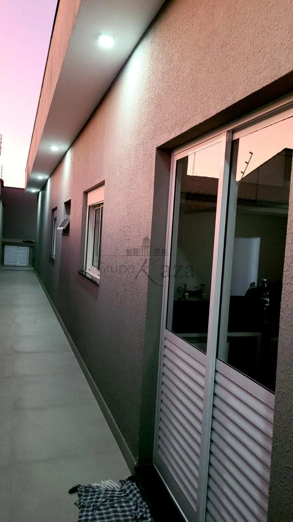 Foto 43 de Casa Padrão em Jardim Santa Maria, Jacareí - imagem 43