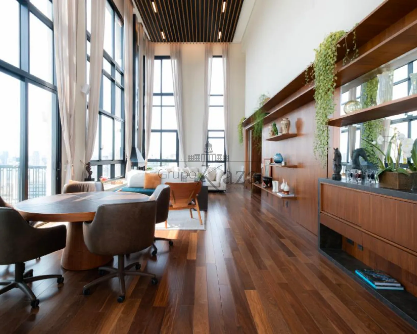 Foto 2 de Apartamento Cobertura Triplex em Vila Olímpia, São Paulo - imagem 2