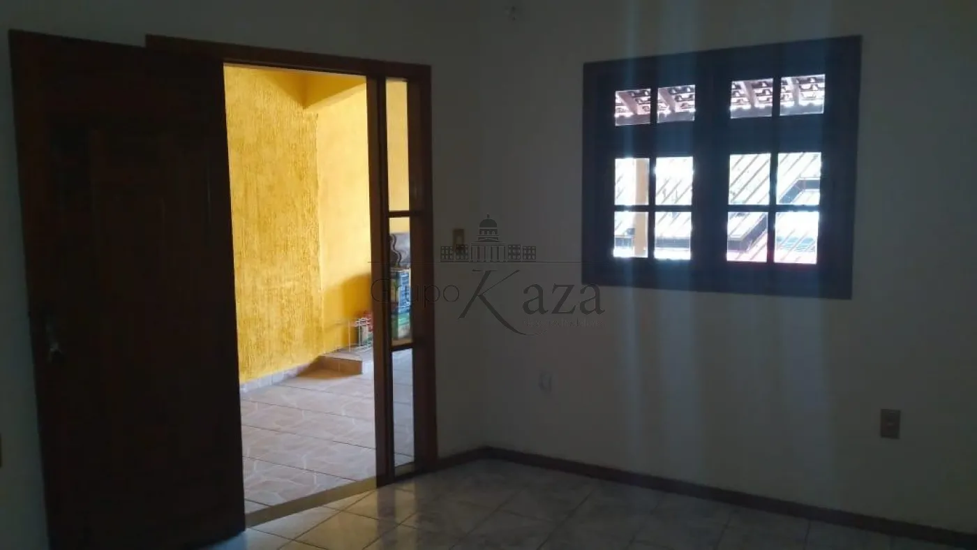 Foto 1 de Casa Padrão em Conjunto Residencial Galo Branco, São José dos Campos - imagem 1