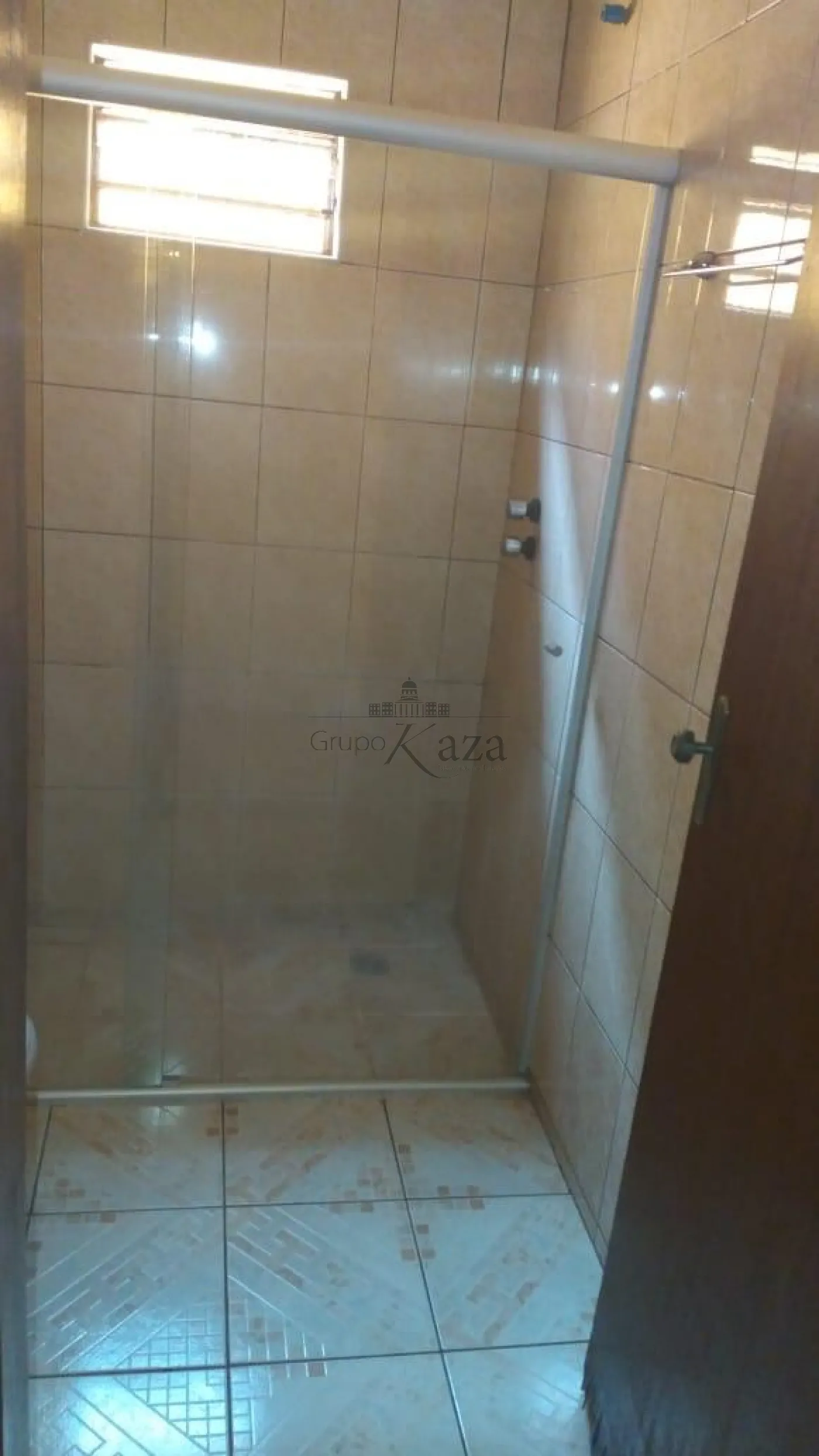 Foto 8 de Casa Padrão em Conjunto Residencial Galo Branco, São José dos Campos - imagem 8