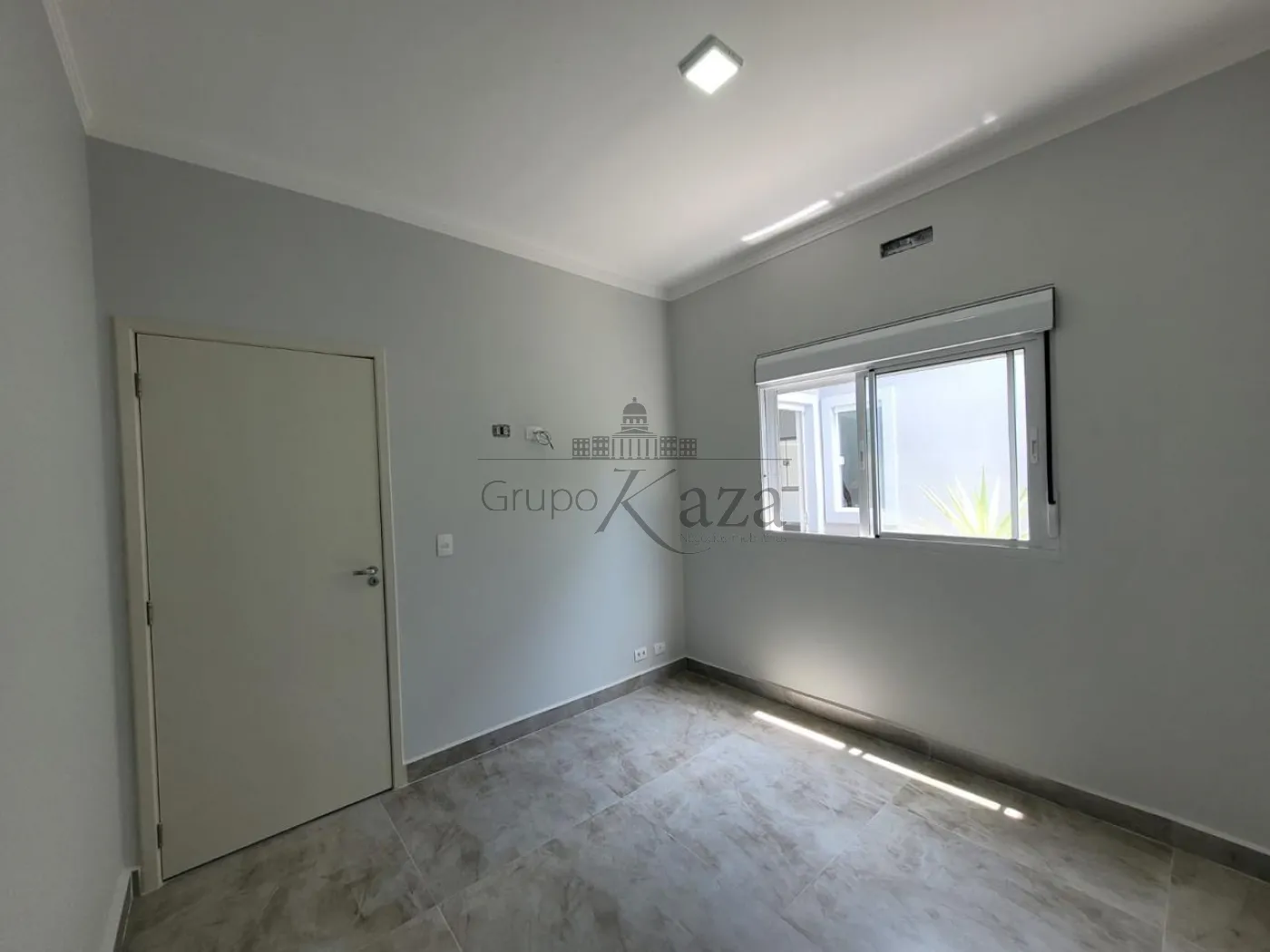 Foto 4 de Casa Padrão em Jardim Altos de Santana II, Jacareí - imagem 4